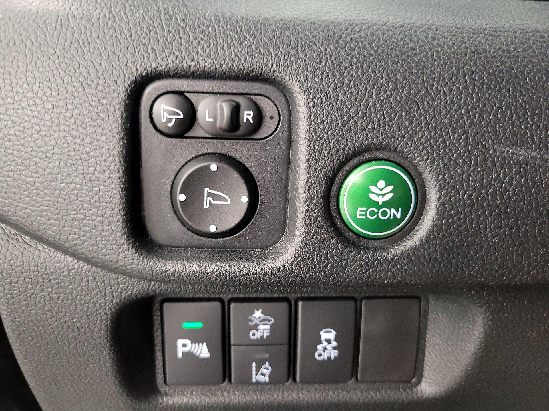 Thumbnail: 2021 Honda Pilot - 13