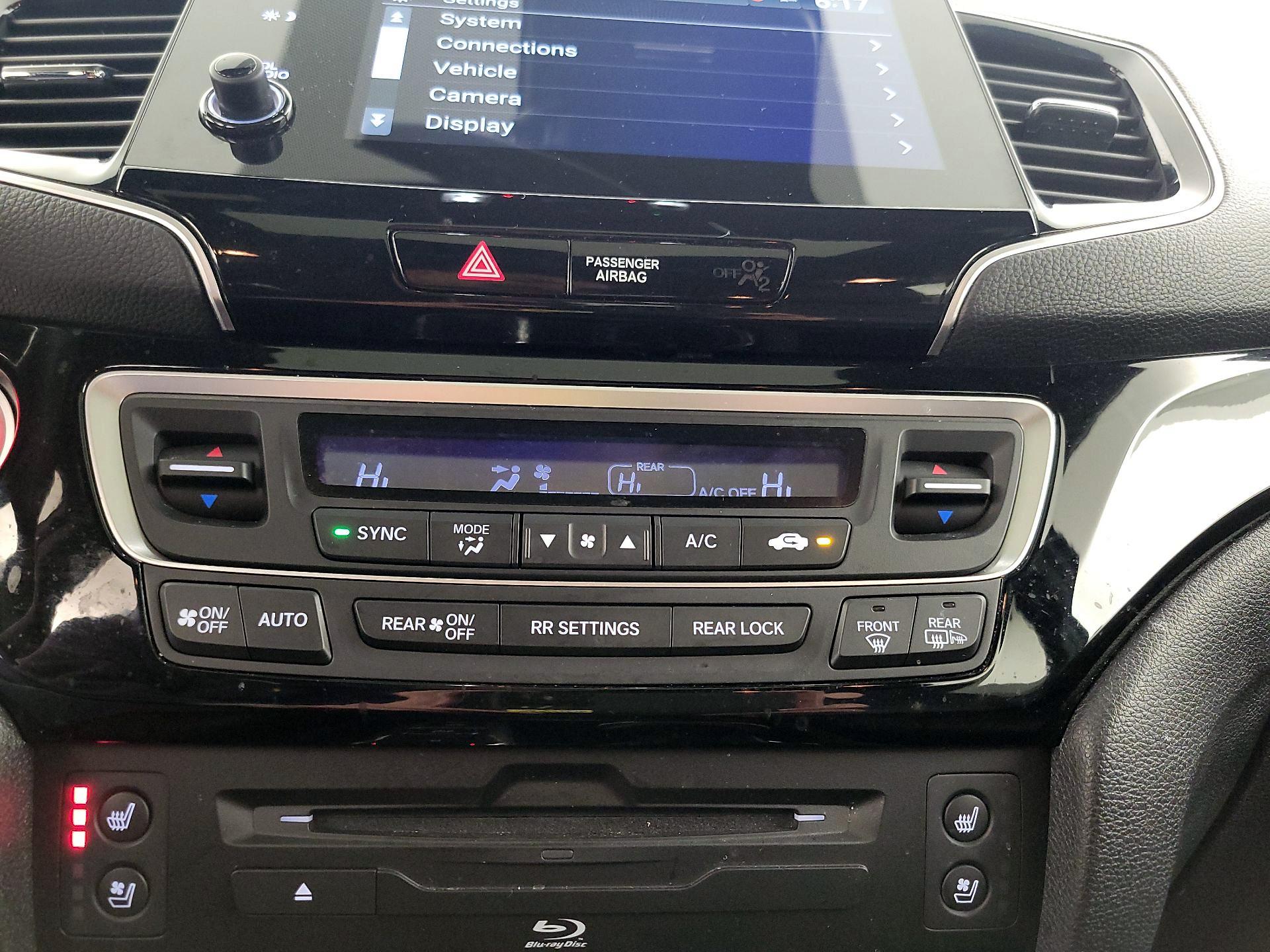 Thumbnail: 2021 Honda Pilot - 17