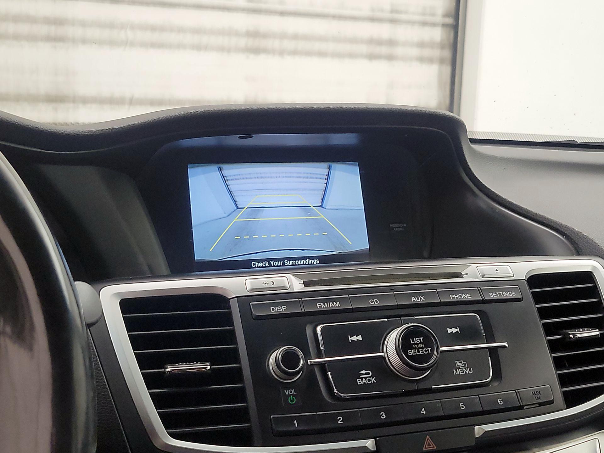 Thumbnail: 2015 Honda Accord - 14
