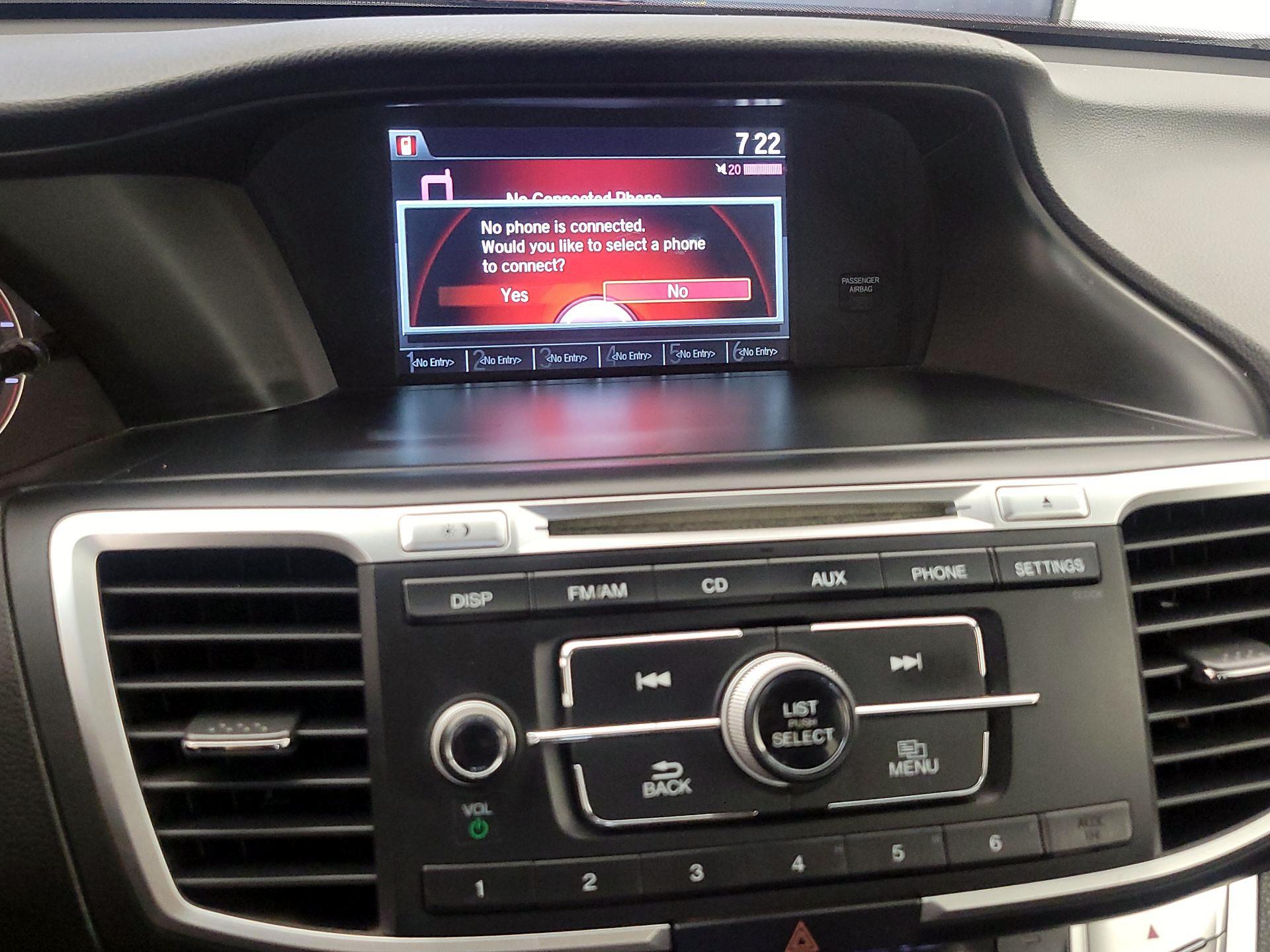 Thumbnail: 2015 Honda Accord - 15
