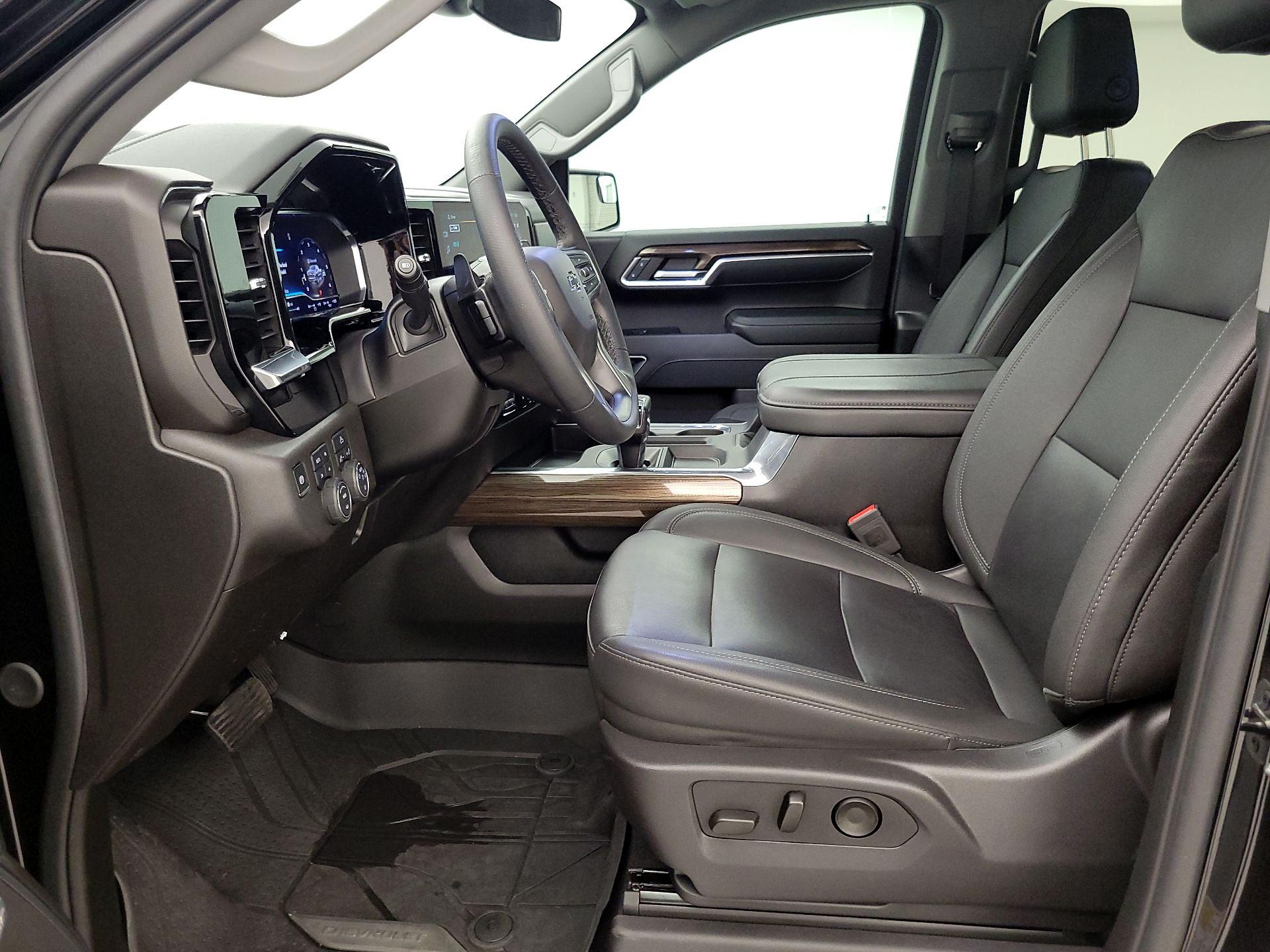 Thumbnail: 2024 Chevrolet Silverado 1500 - 11