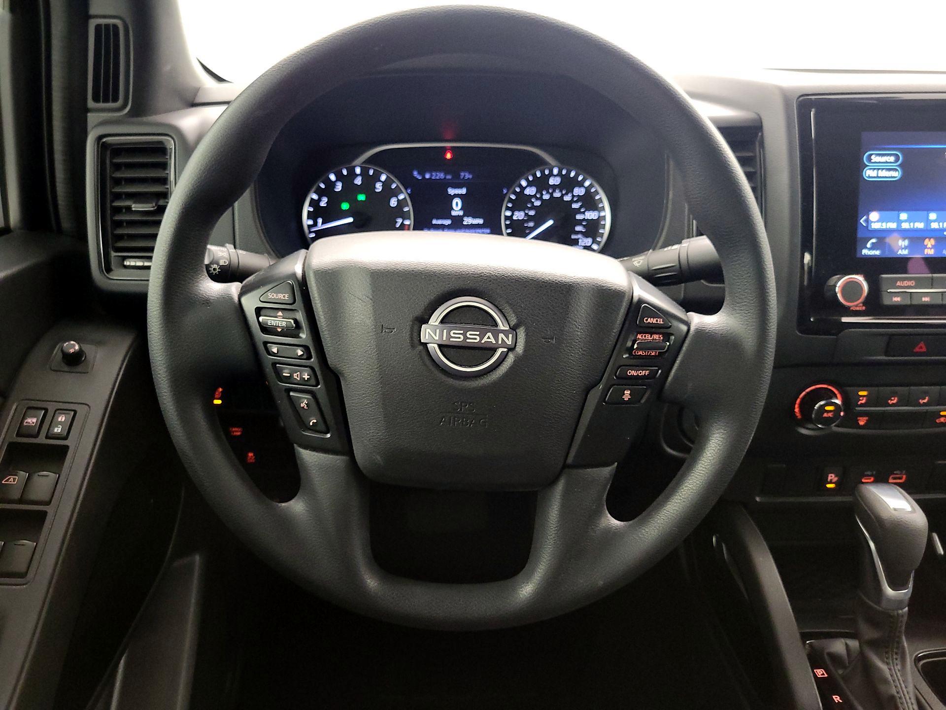 Thumbnail: 2023 Nissan Frontier - 10