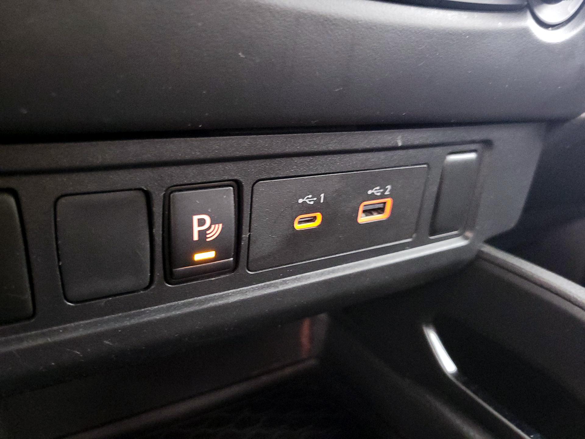 Thumbnail: 2023 Nissan Frontier - 18