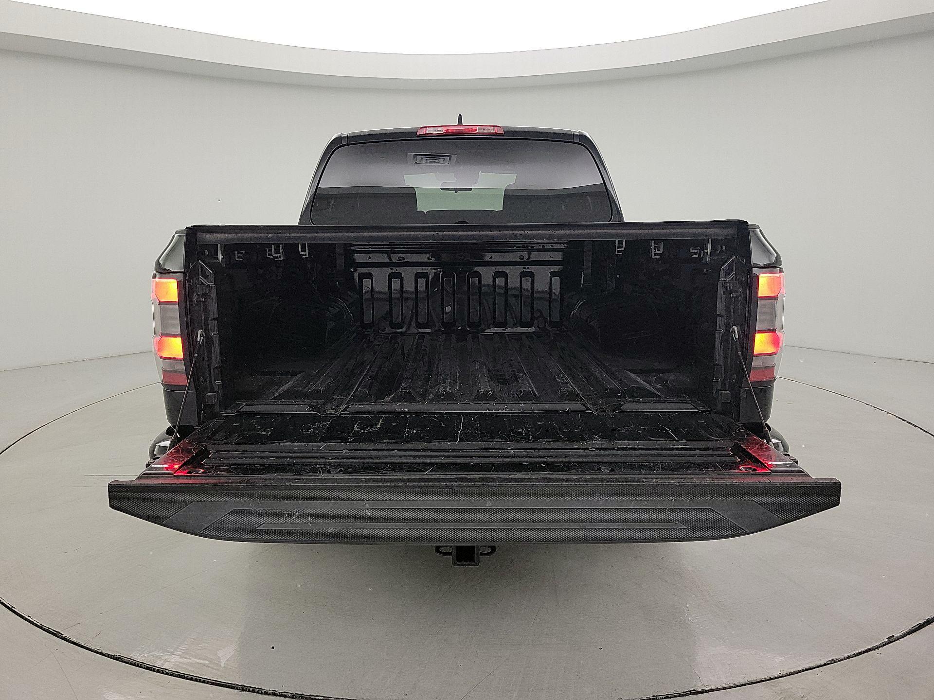 Thumbnail: 2023 Nissan Frontier - 20