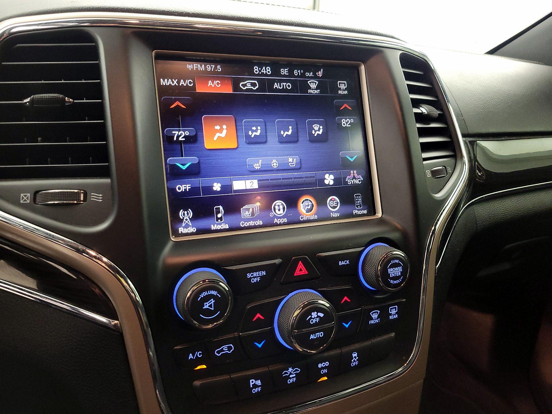 Thumbnail: 2014 Jeep Grand Cherokee - 17