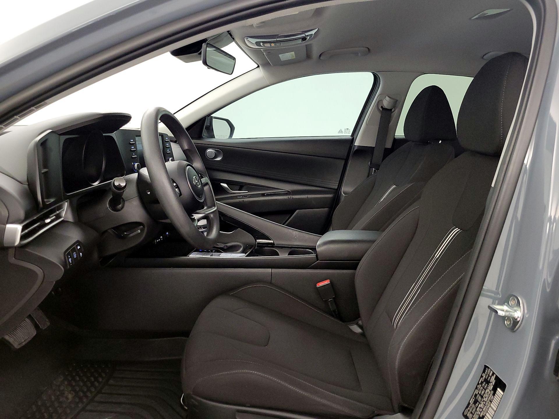 Thumbnail: 2023 Hyundai Elantra - 11