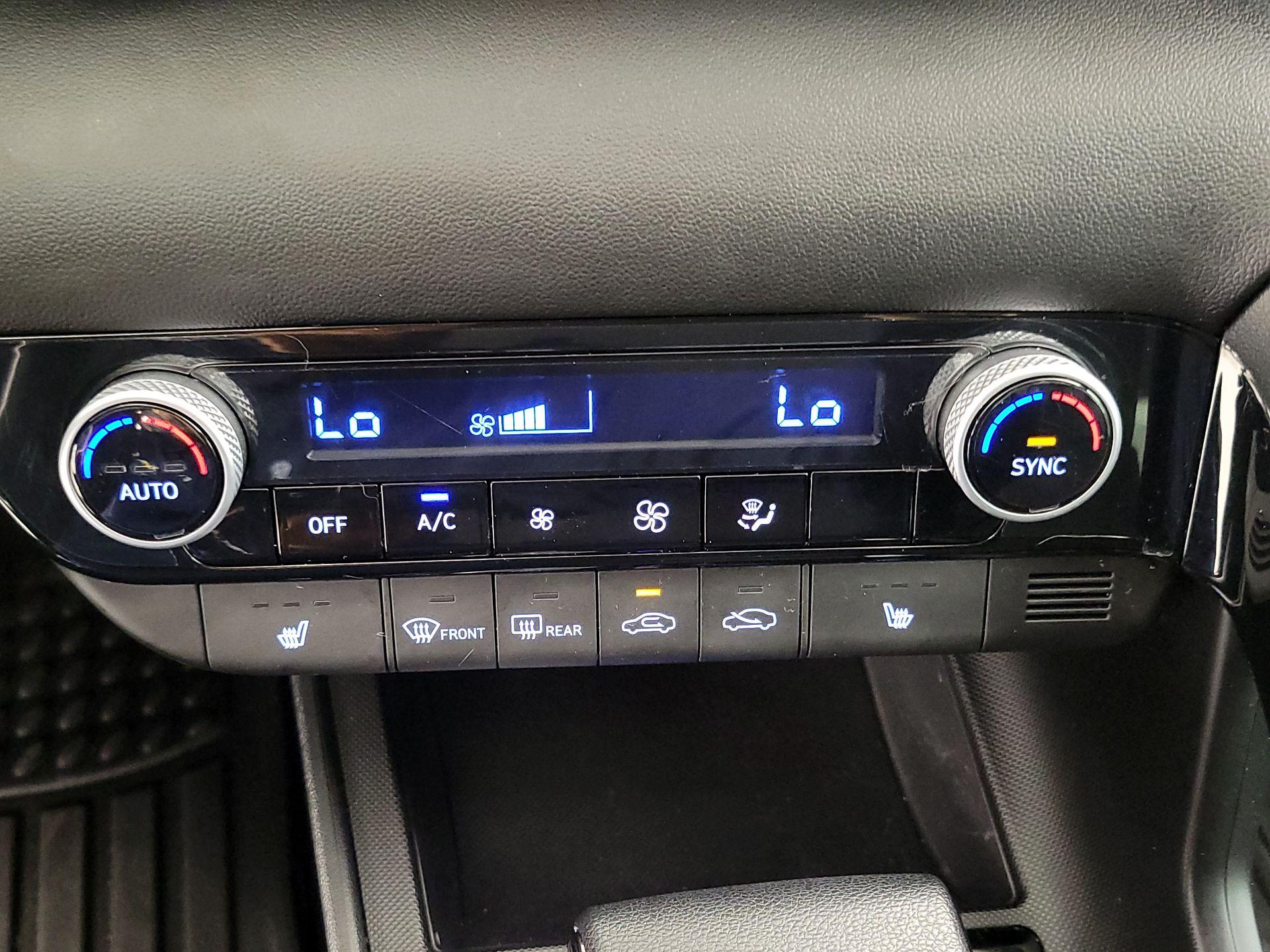 Thumbnail: 2023 Hyundai Elantra - 16