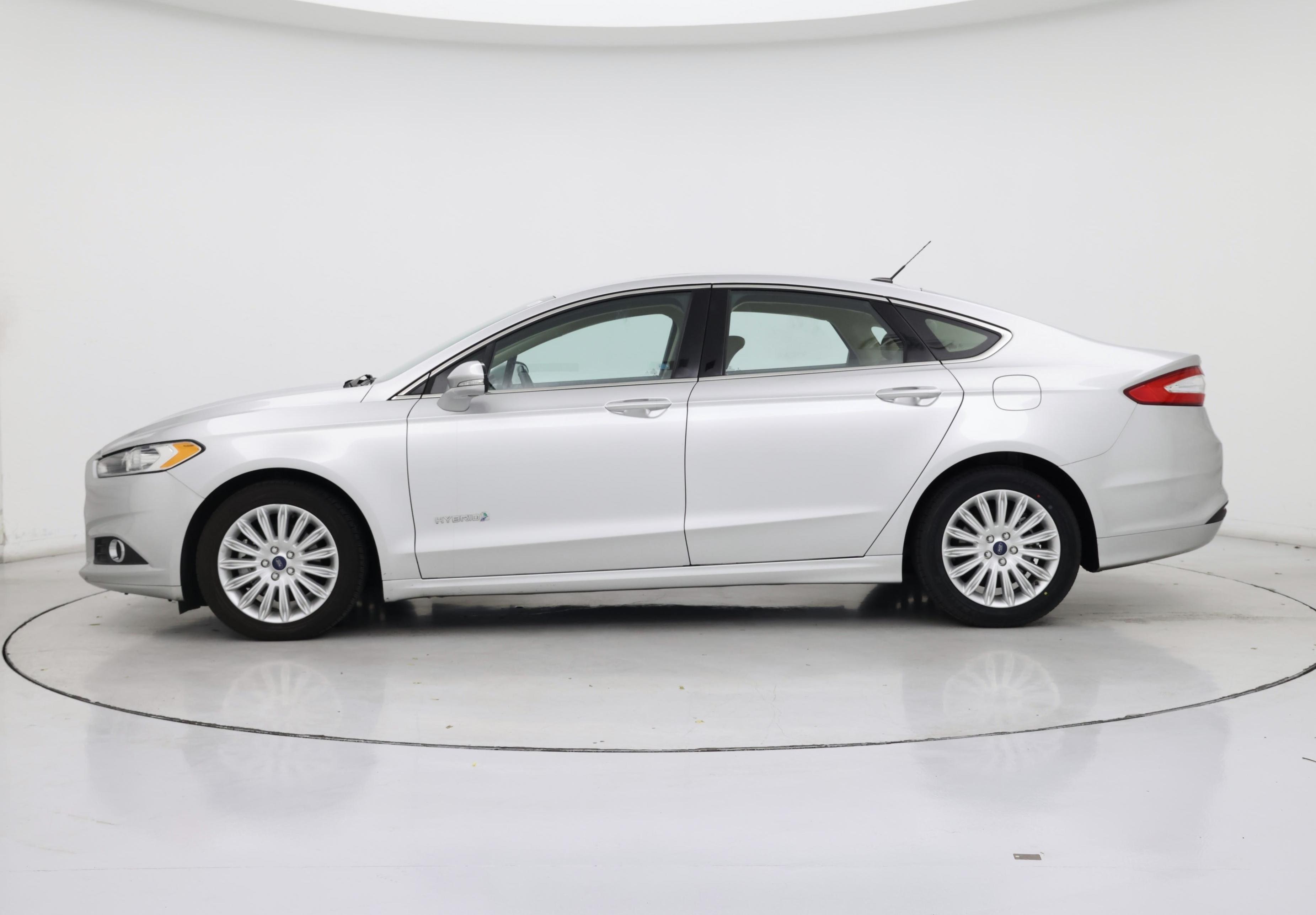 Thumbnail: 2014 Ford Fusion - 3