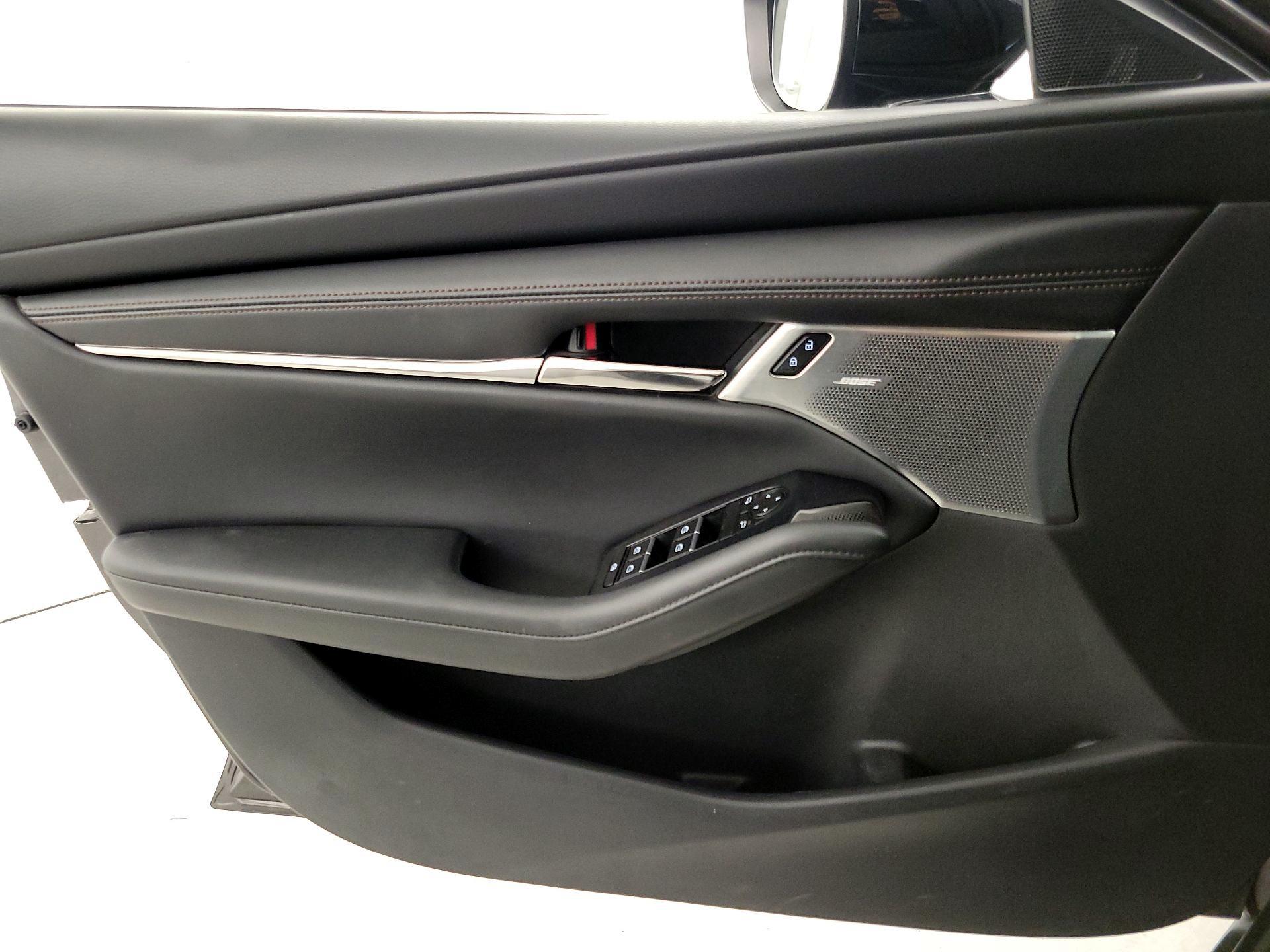 Thumbnail: 2021 Mazda Mazda3 - 12