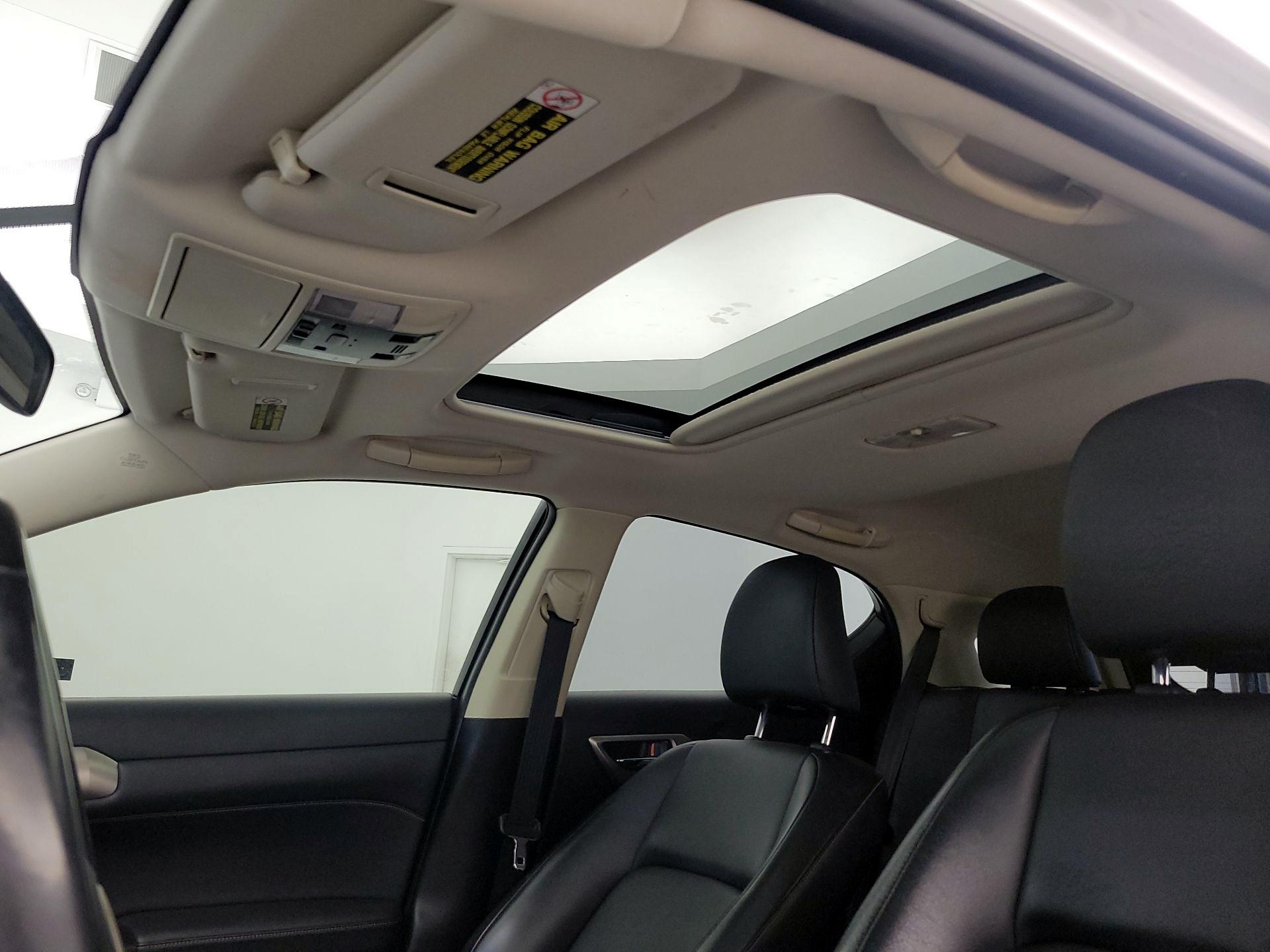 Thumbnail: 2015 Lexus CT - 18