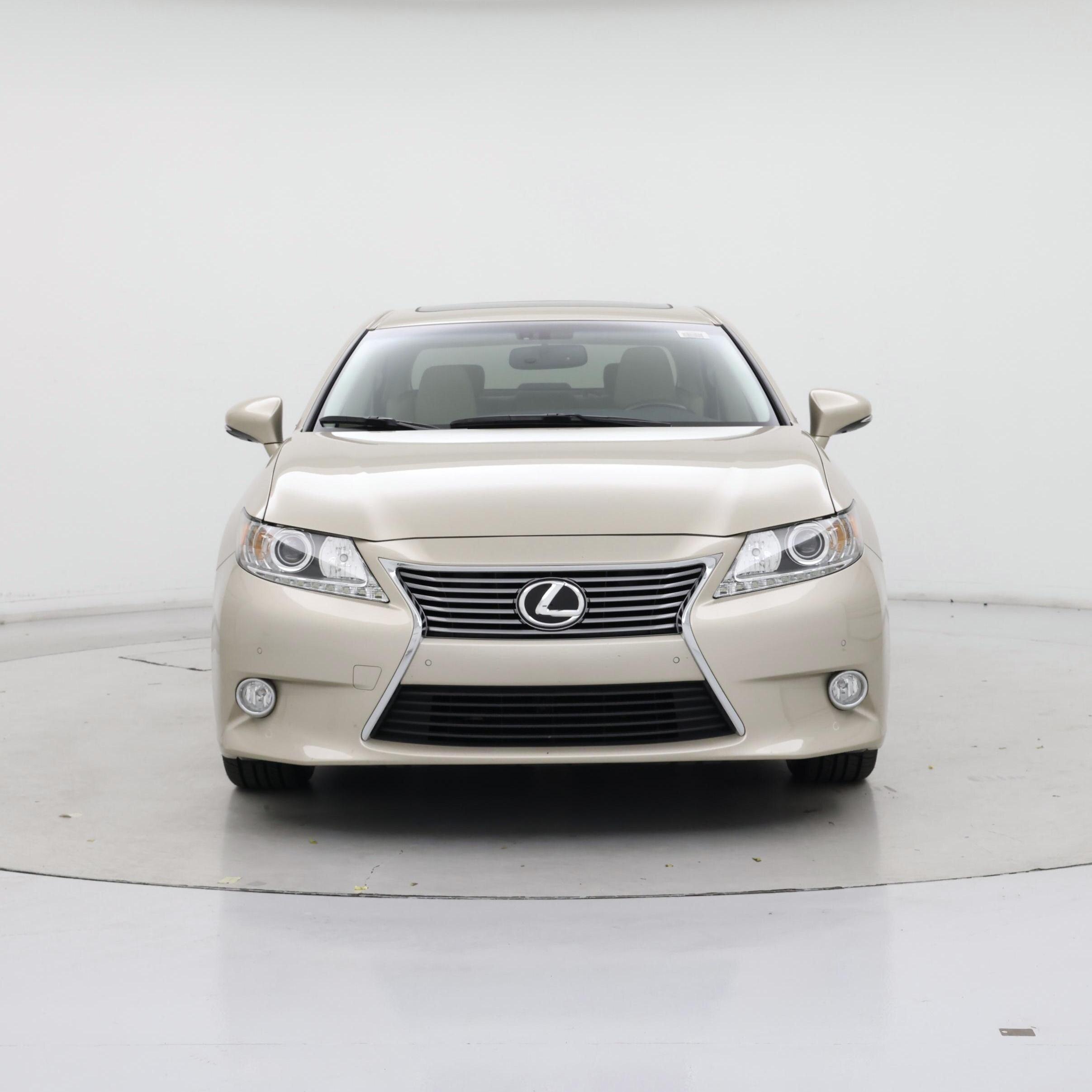 Thumbnail: 2015 Lexus ES - 5