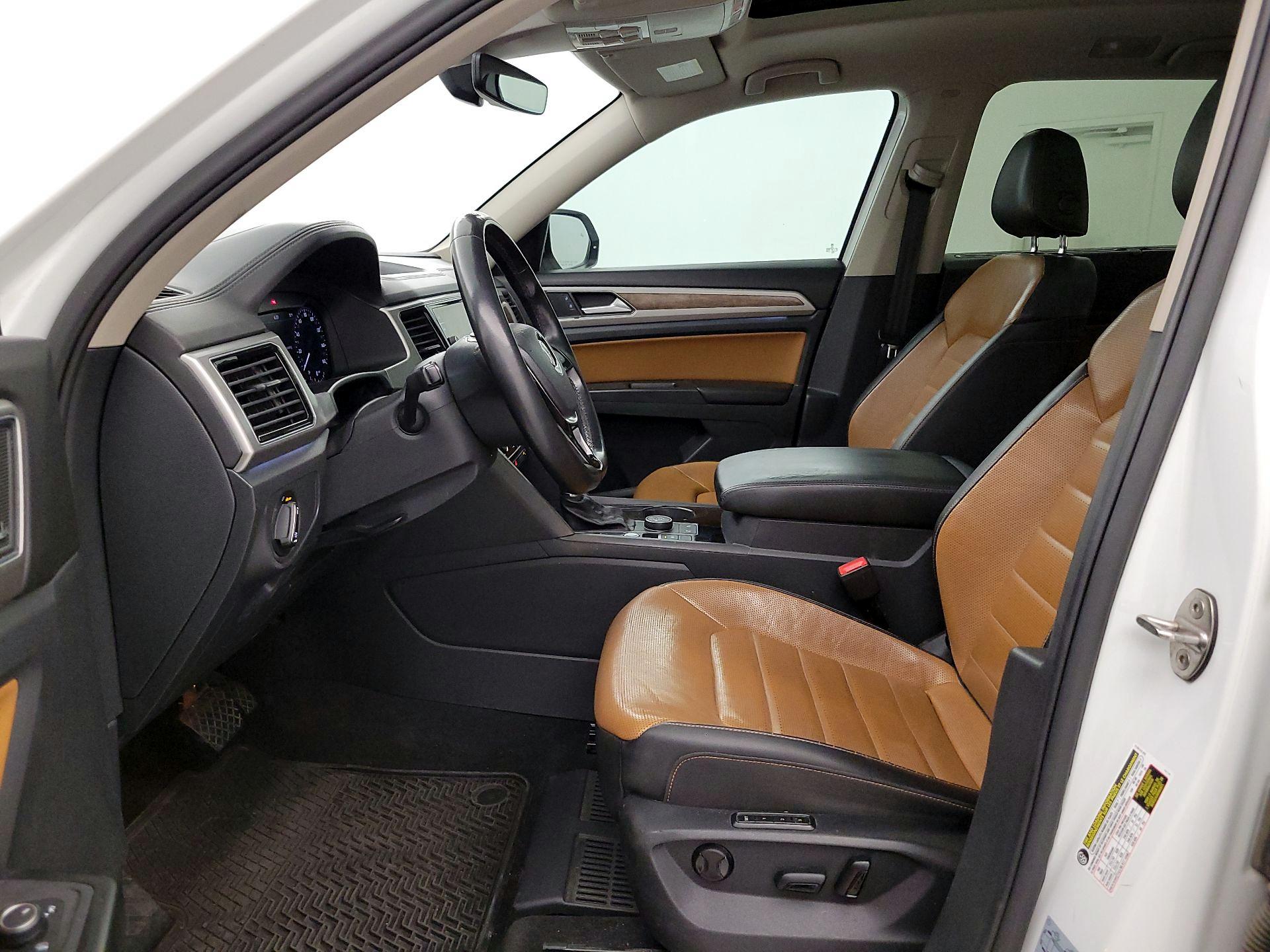 Thumbnail: 2018 Volkswagen Atlas - 11