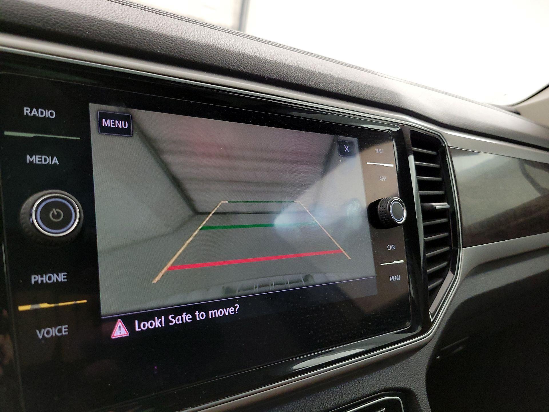 Thumbnail: 2018 Volkswagen Atlas - 15