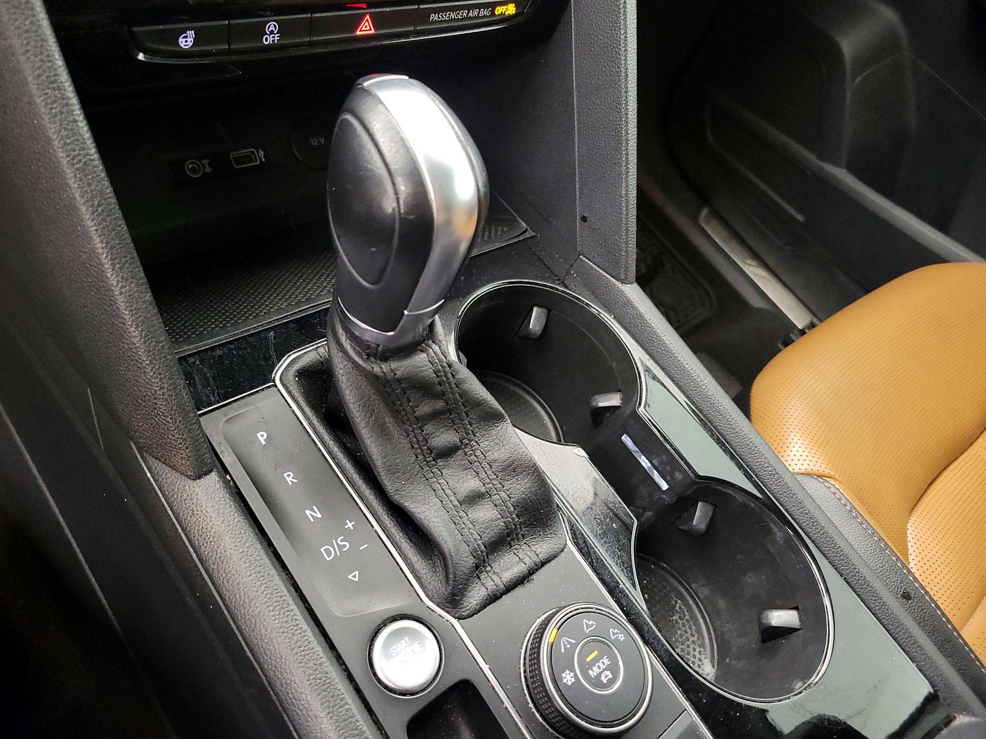 Thumbnail: 2018 Volkswagen Atlas - 18