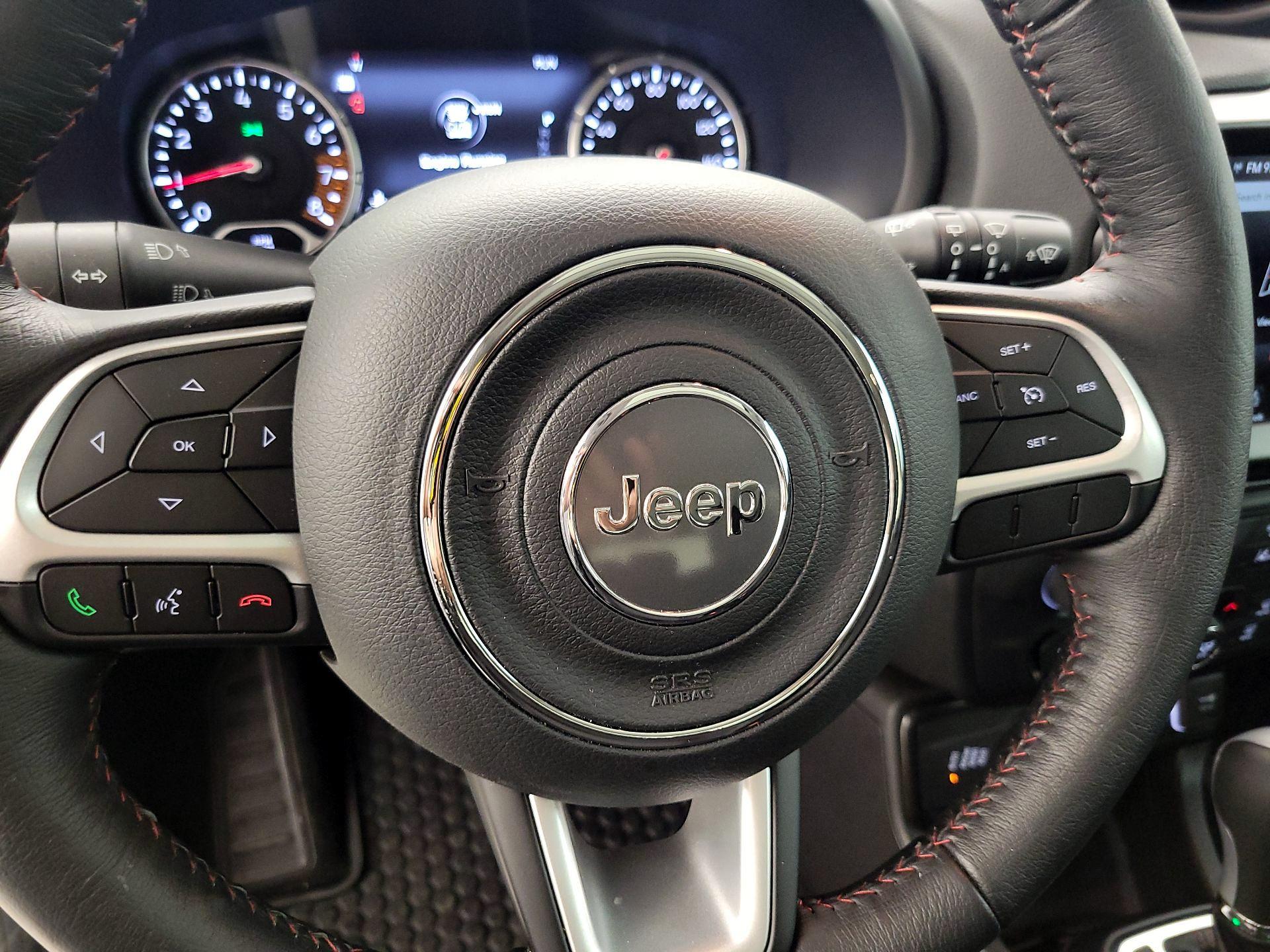 Thumbnail: 2023 Jeep Renegade - 10