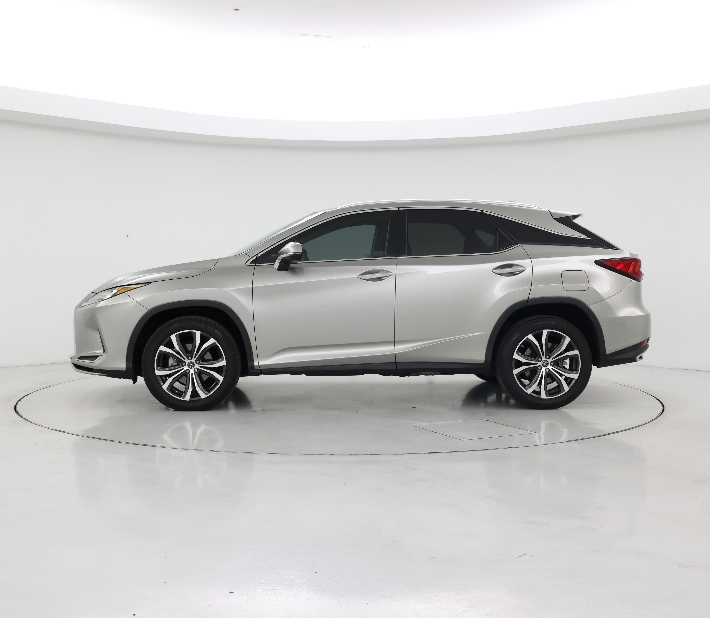 Thumbnail: 2021 Lexus RX - 3