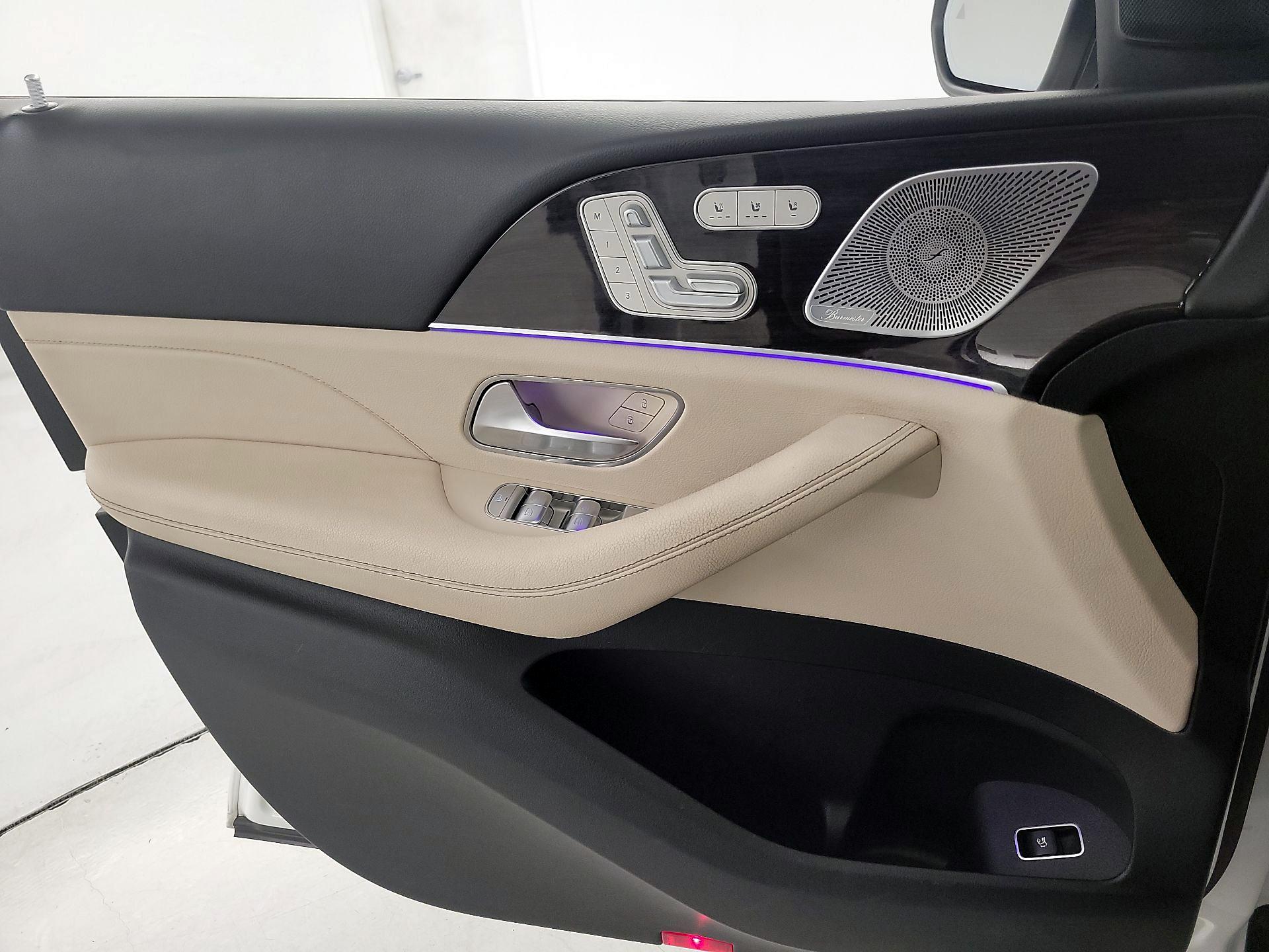 Thumbnail: 2021 Mercedes-Benz GLS - 12