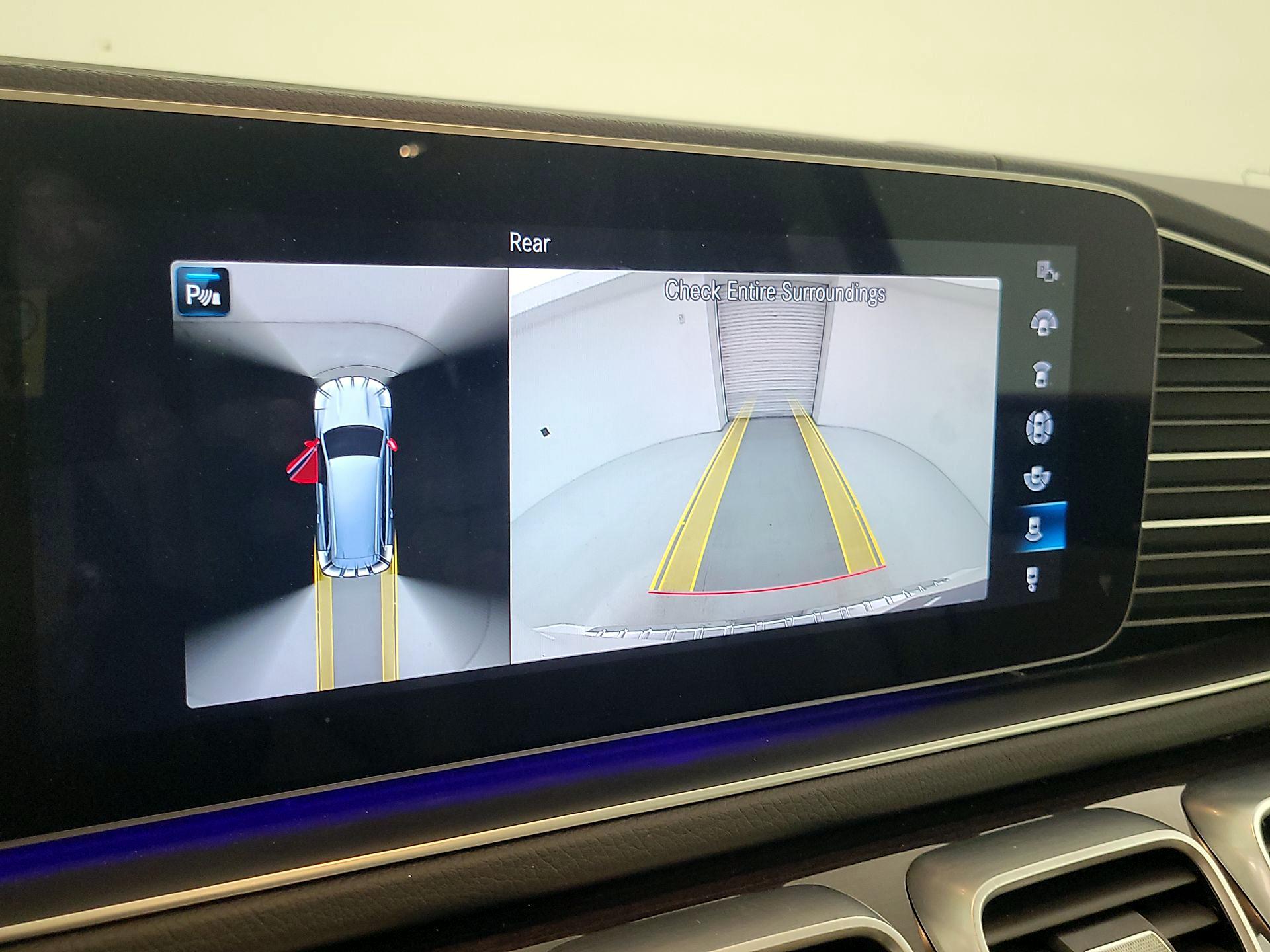 Thumbnail: 2021 Mercedes-Benz GLS - 15