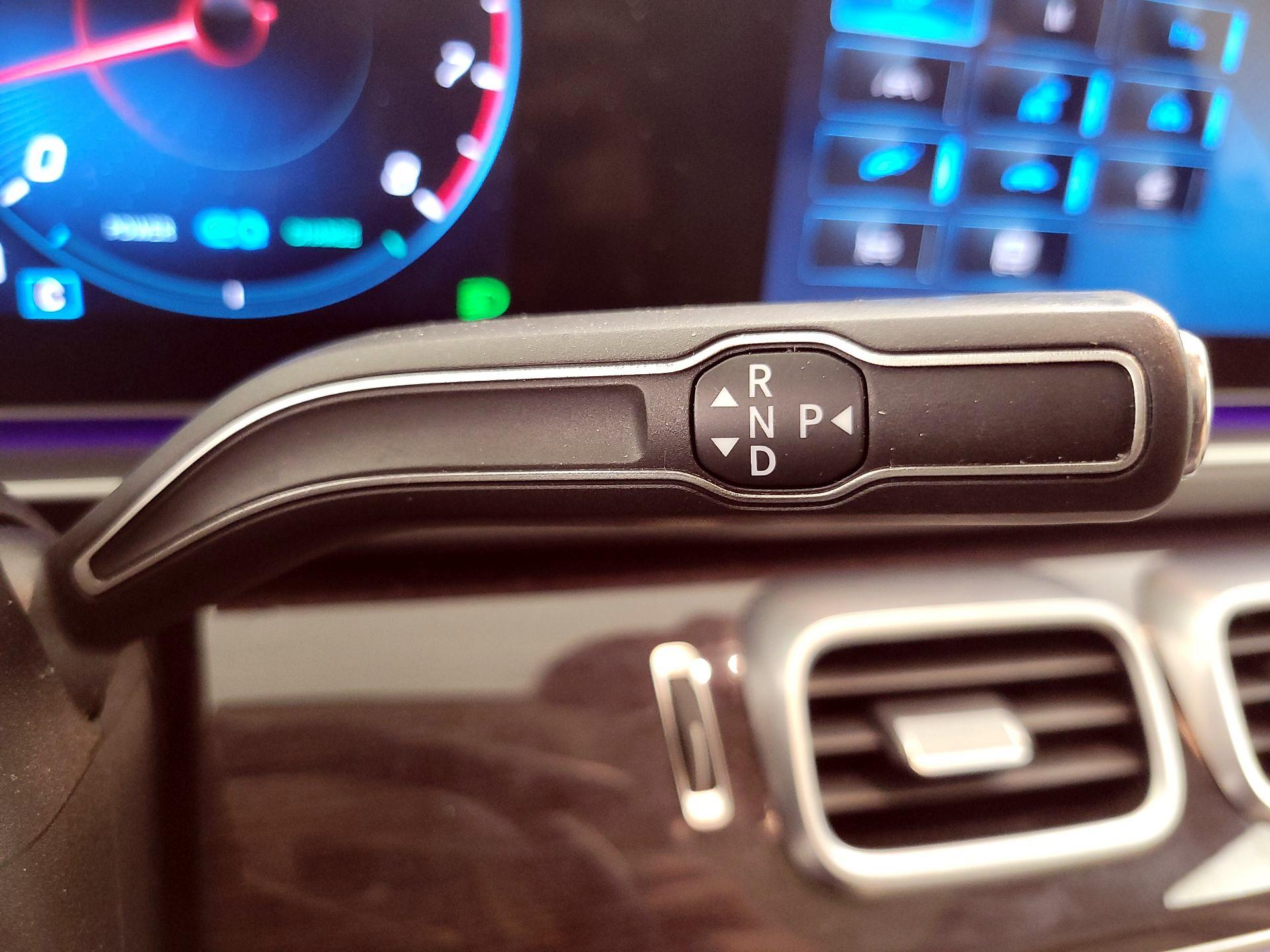 Thumbnail: 2021 Mercedes-Benz GLS - 18