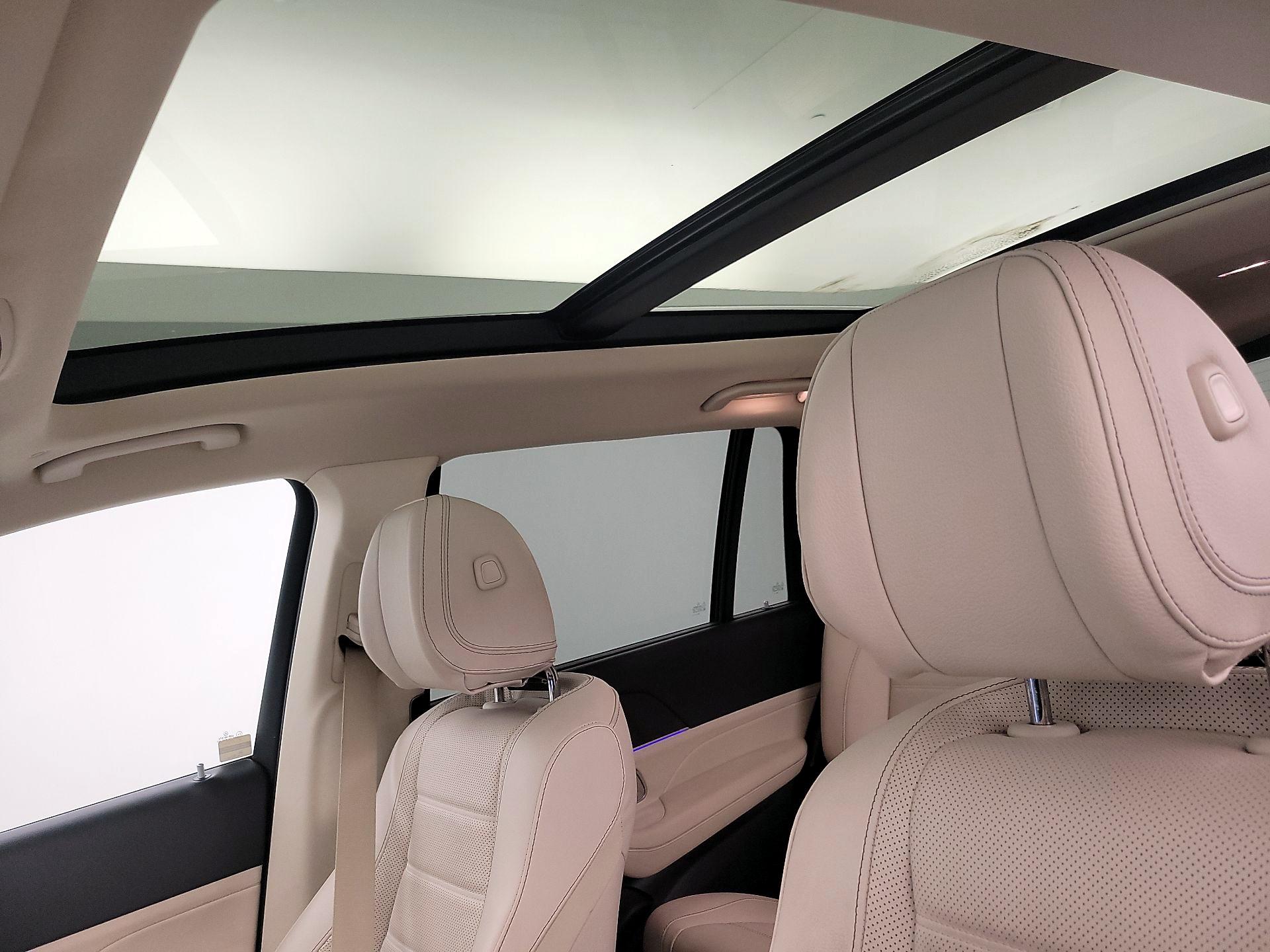 Thumbnail: 2021 Mercedes-Benz GLS - 20