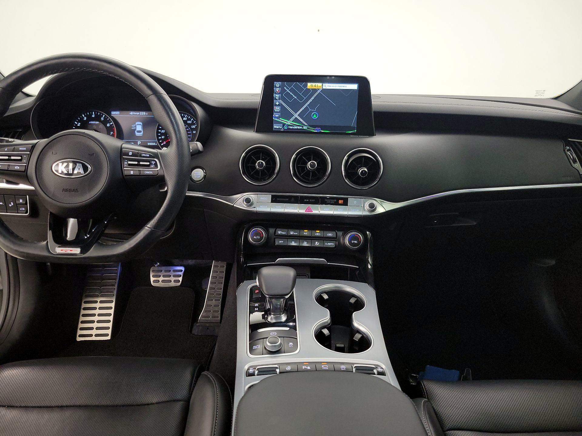 Thumbnail: 2020 Kia Stinger - 9
