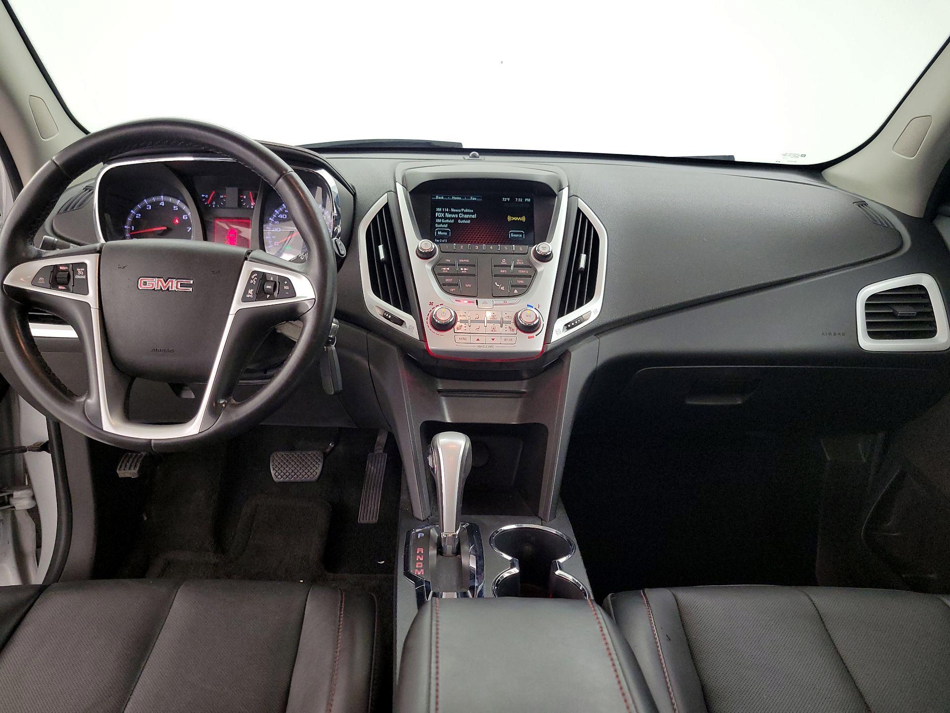 Thumbnail: 2015 GMC Terrain - 9