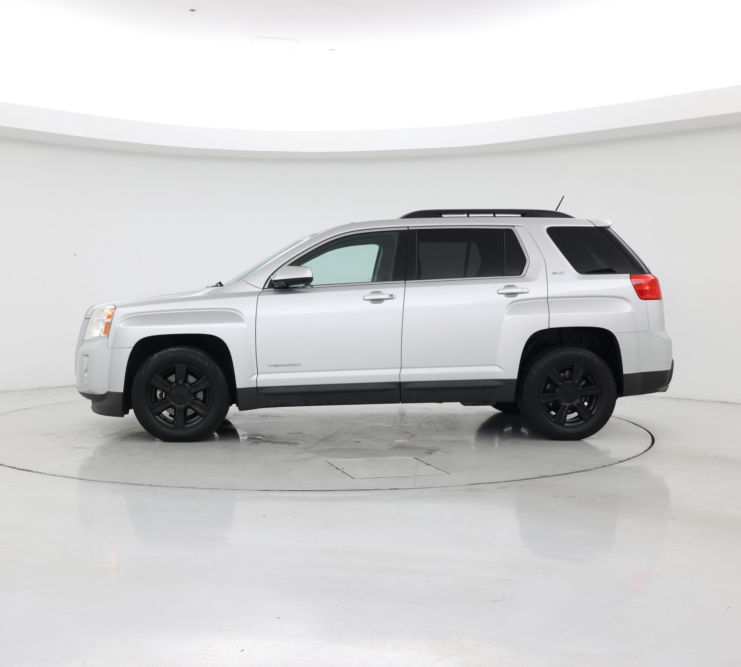 Thumbnail: 2015 GMC Terrain - 3