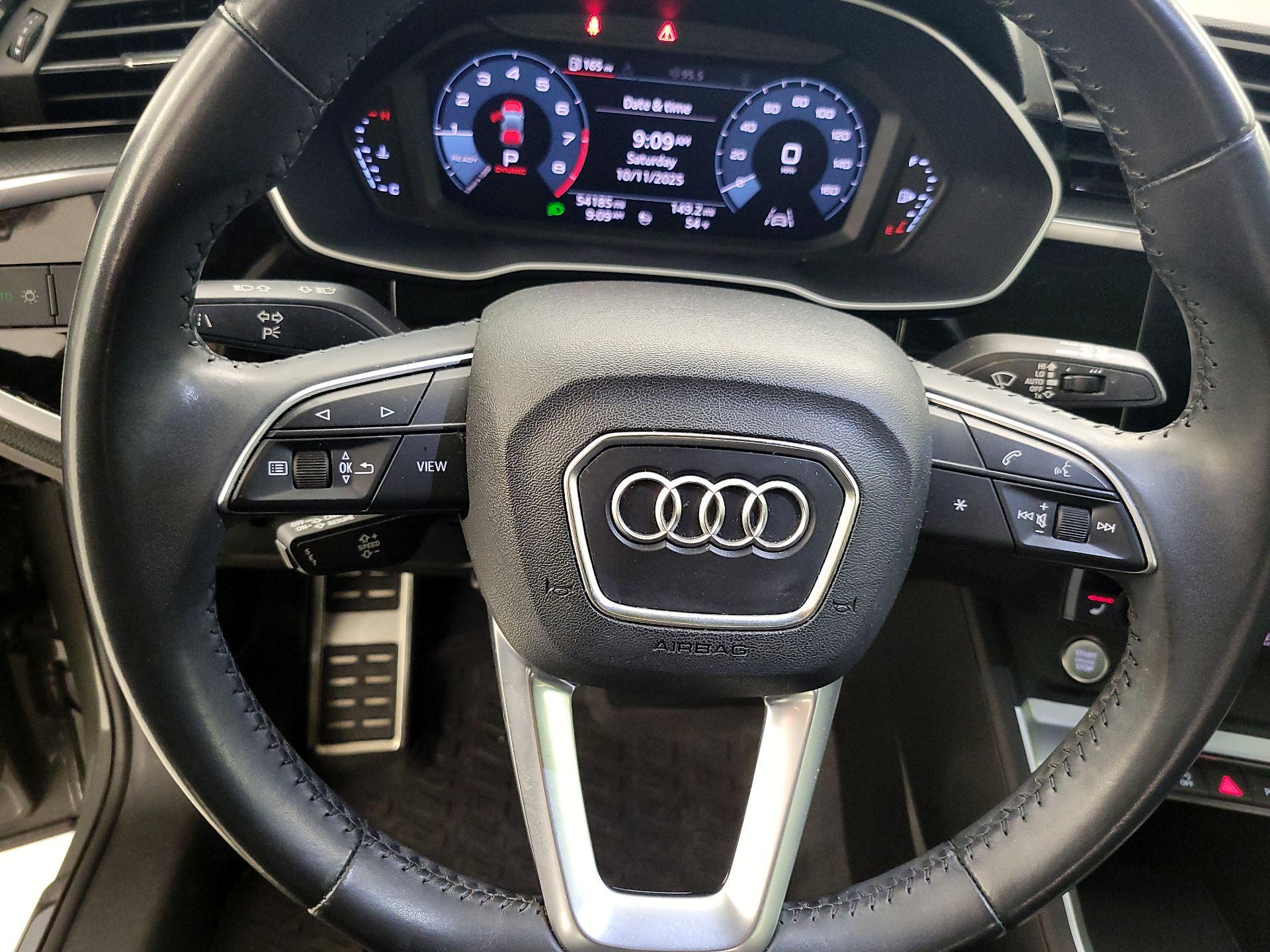 Thumbnail: 2020 Audi Q3 - 10