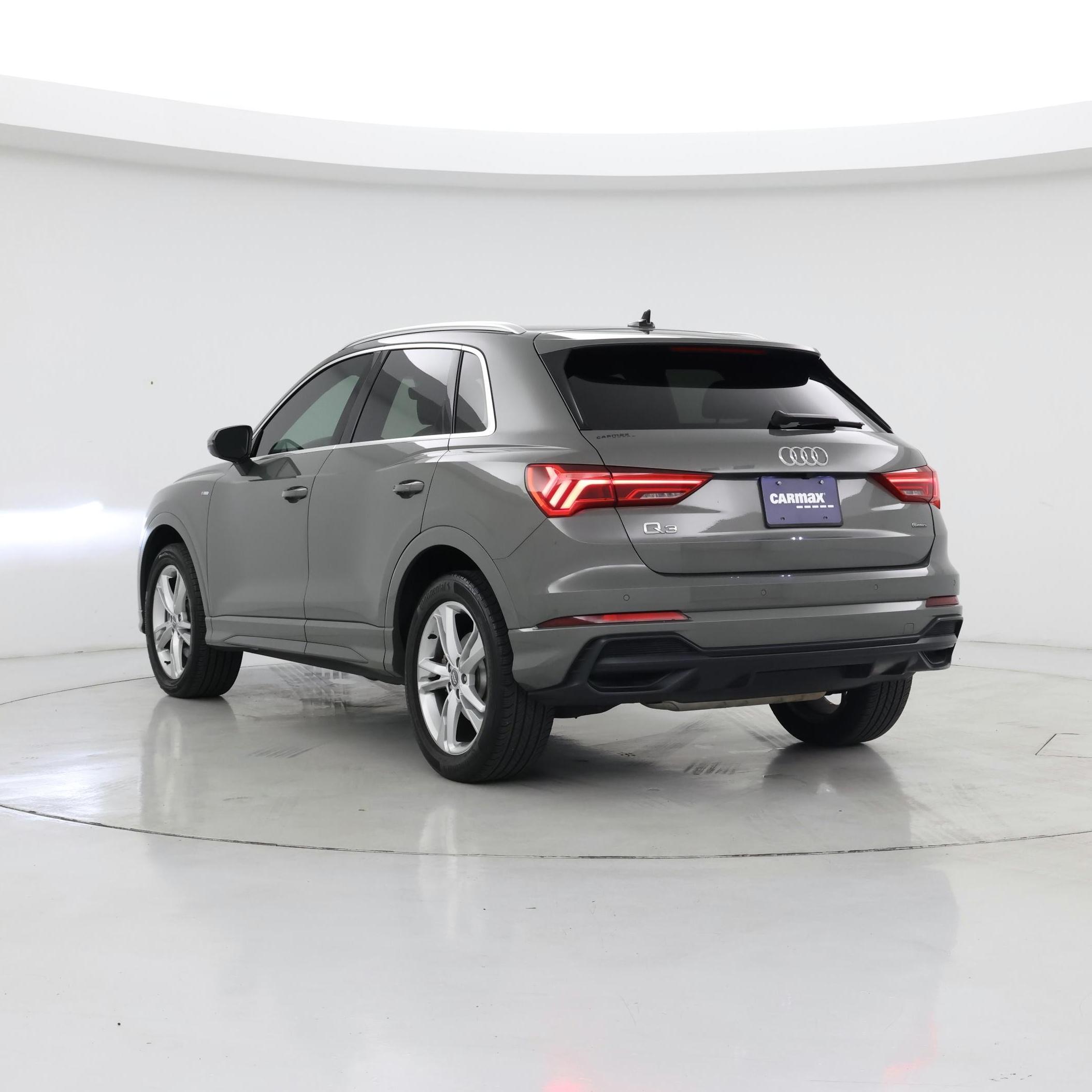 Thumbnail: 2020 Audi Q3 - 2