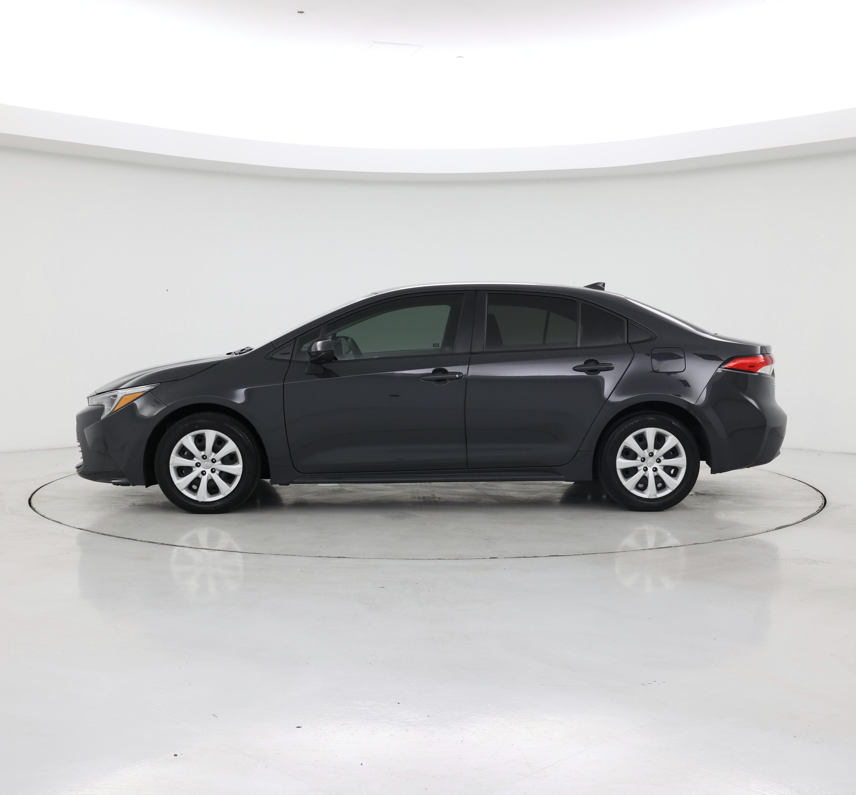 Thumbnail: 2024 Toyota Corolla - 3
