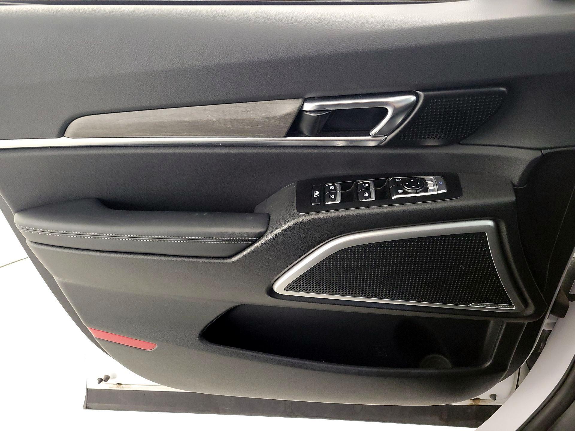 Thumbnail: 2022 Kia Telluride - 12