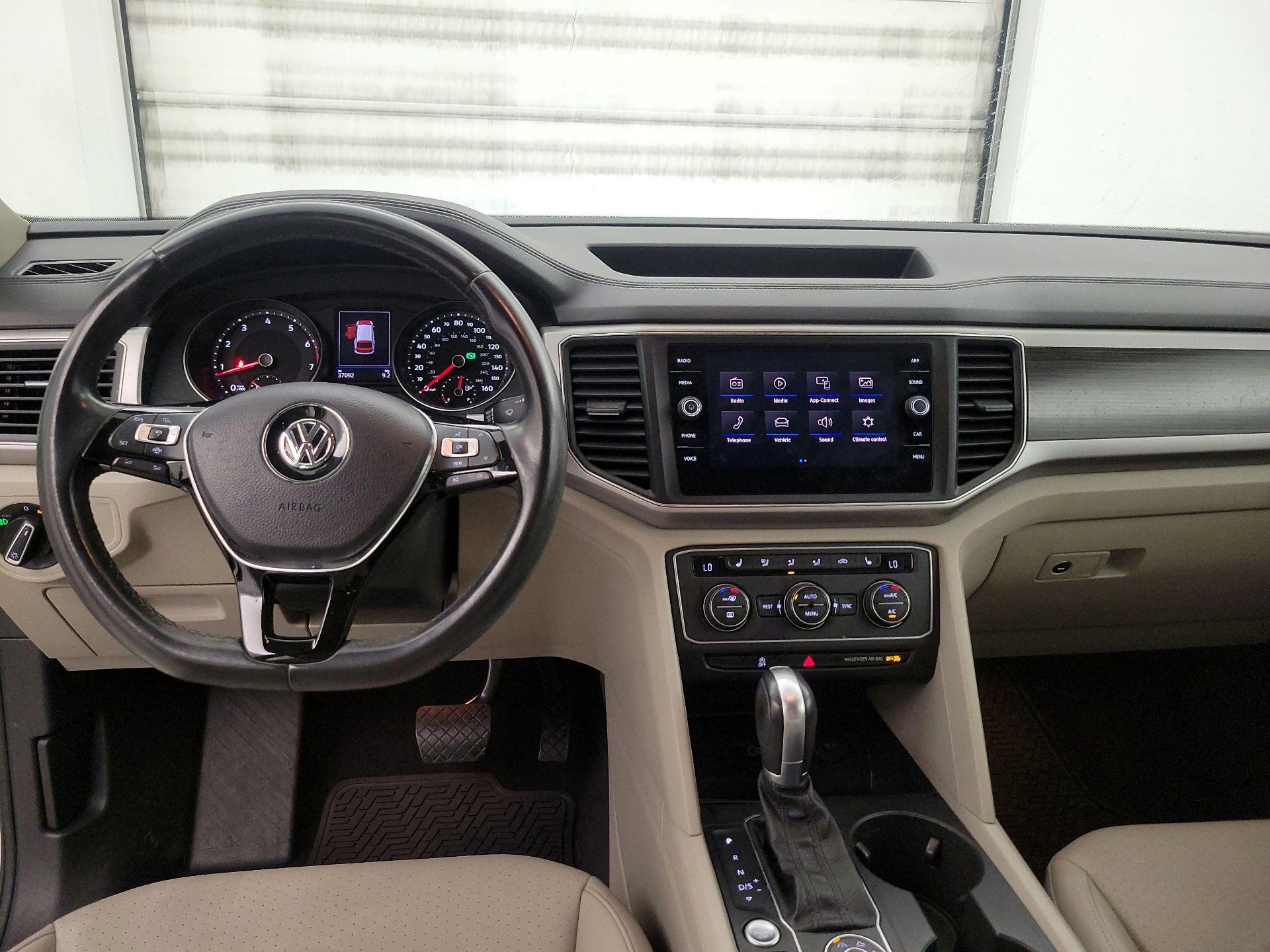 Thumbnail: 2019 Volkswagen Atlas - 9