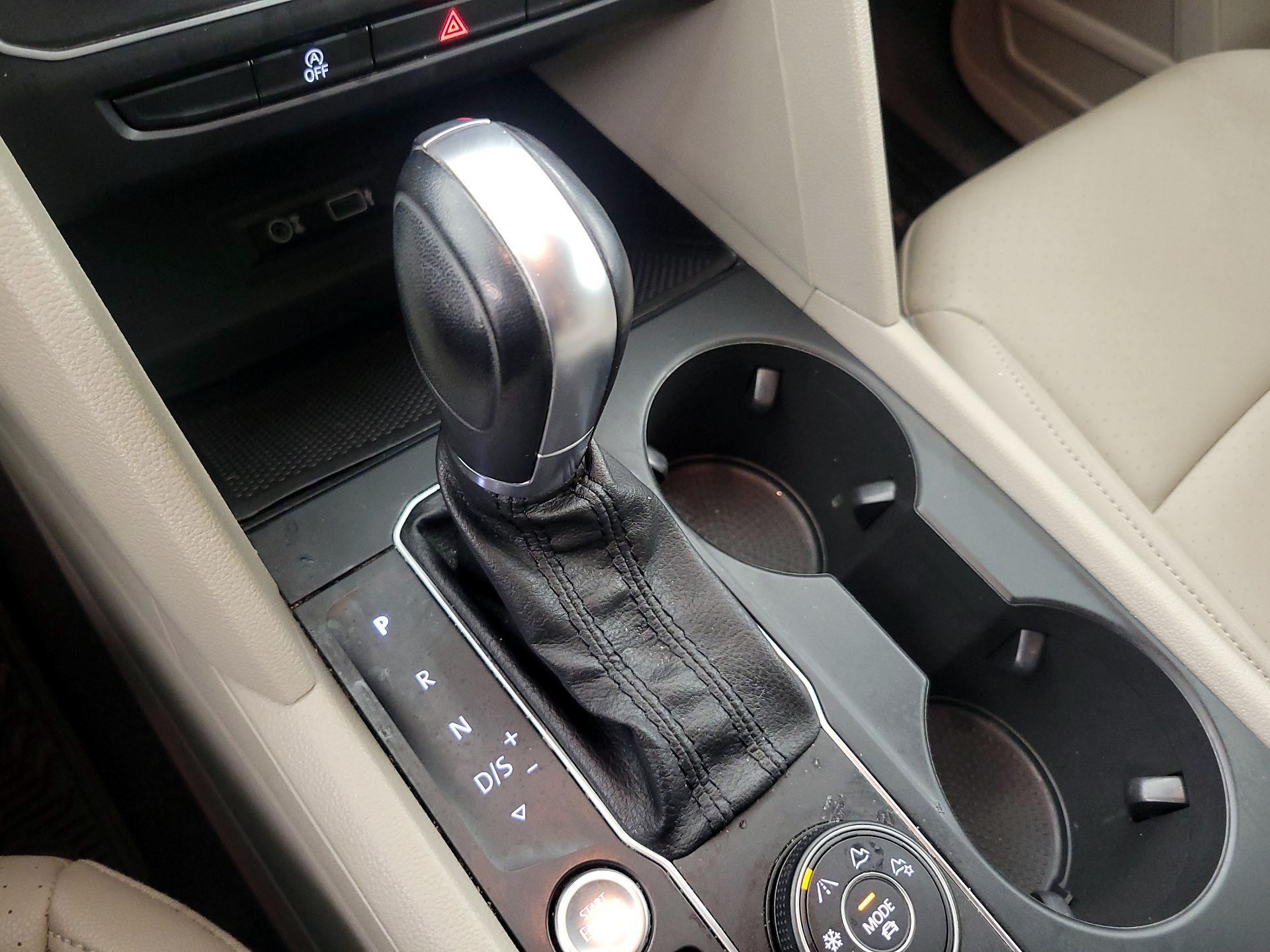Thumbnail: 2019 Volkswagen Atlas - 17