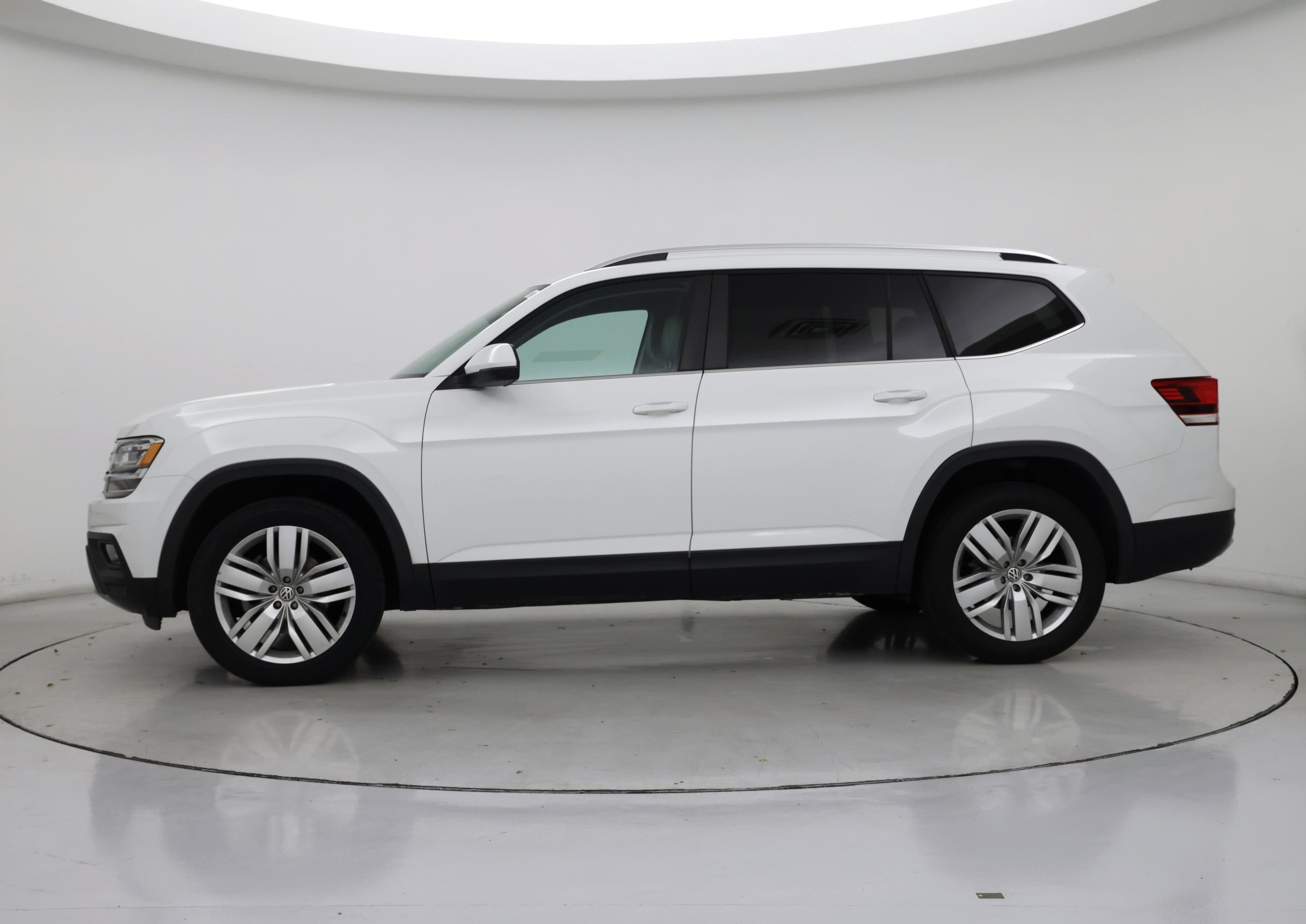 Thumbnail: 2019 Volkswagen Atlas - 3