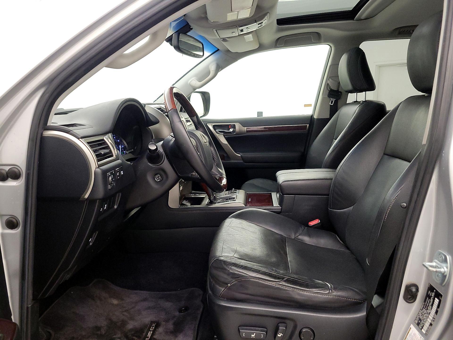 Thumbnail: 2017 Lexus GX - 11