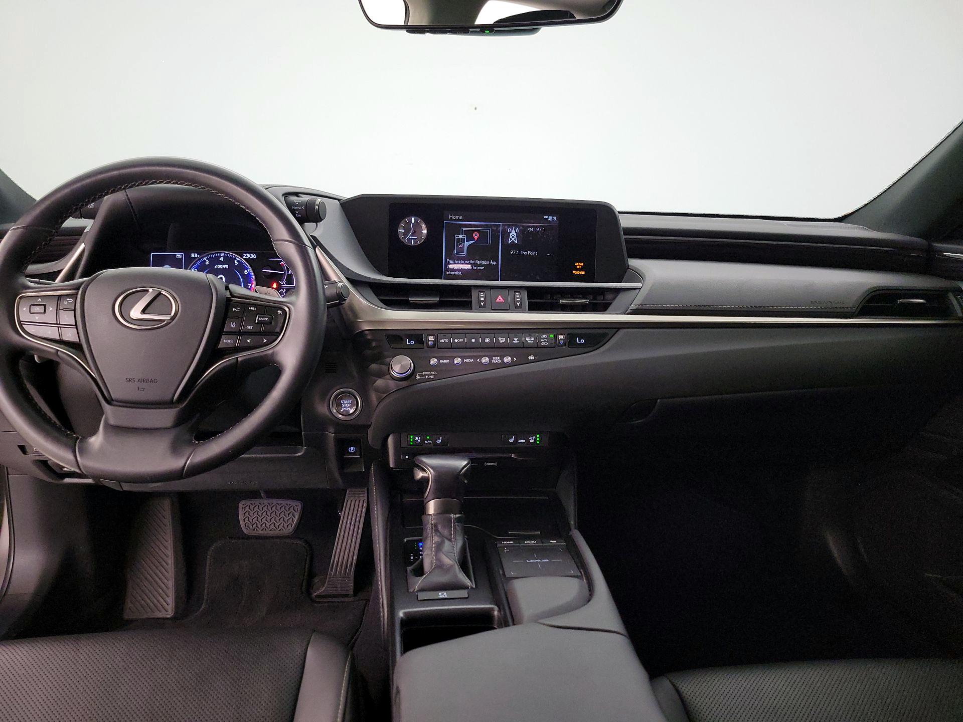 Thumbnail: 2021 Lexus ES - 9
