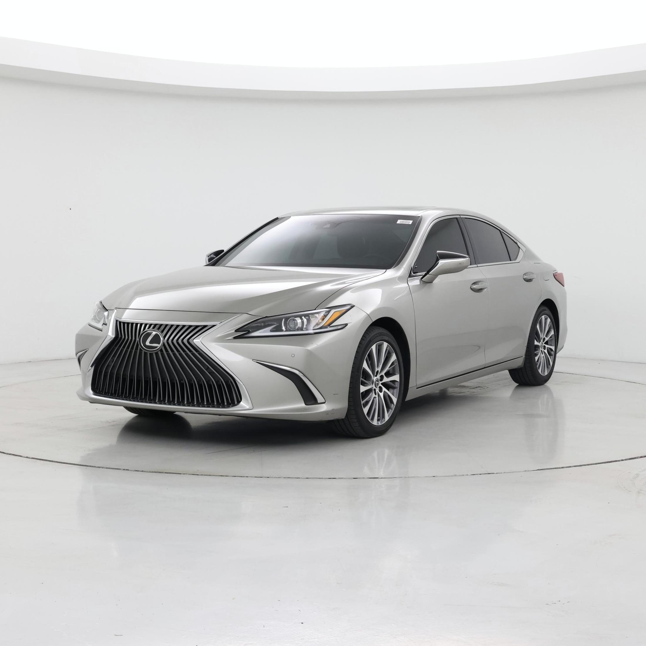 Thumbnail: 2021 Lexus ES - 4