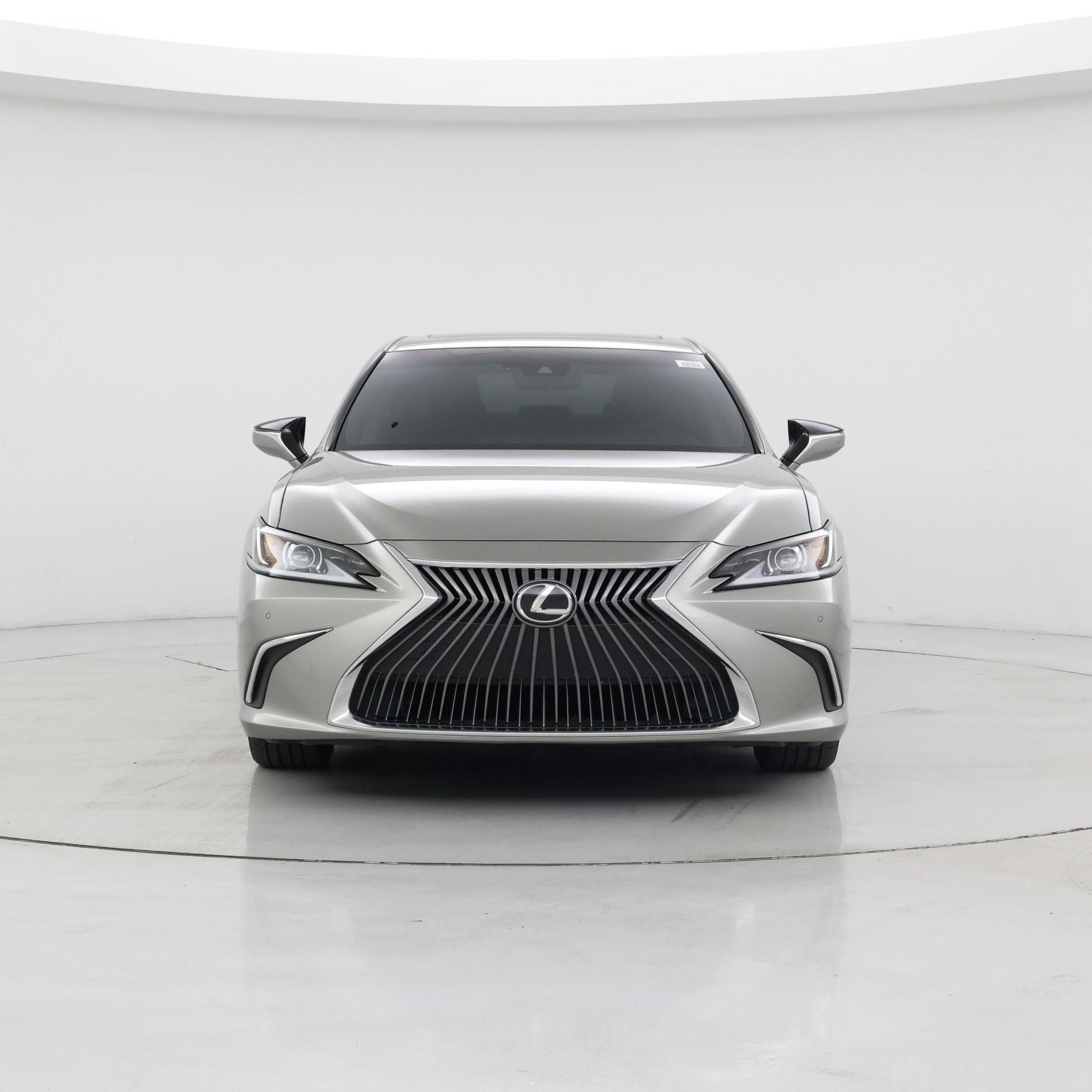Thumbnail: 2021 Lexus ES - 5