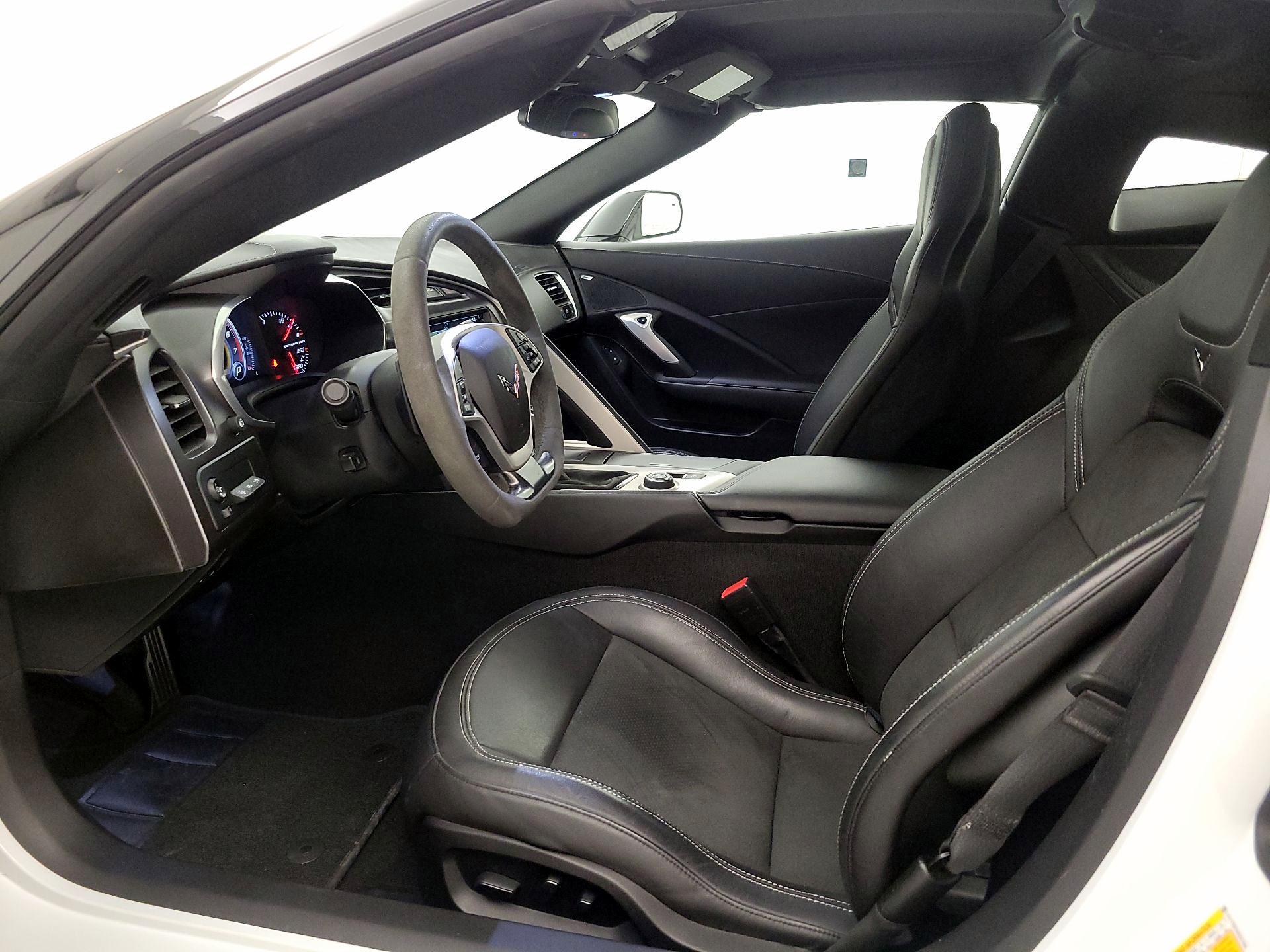 Thumbnail: 2019 Chevrolet Corvette - 11