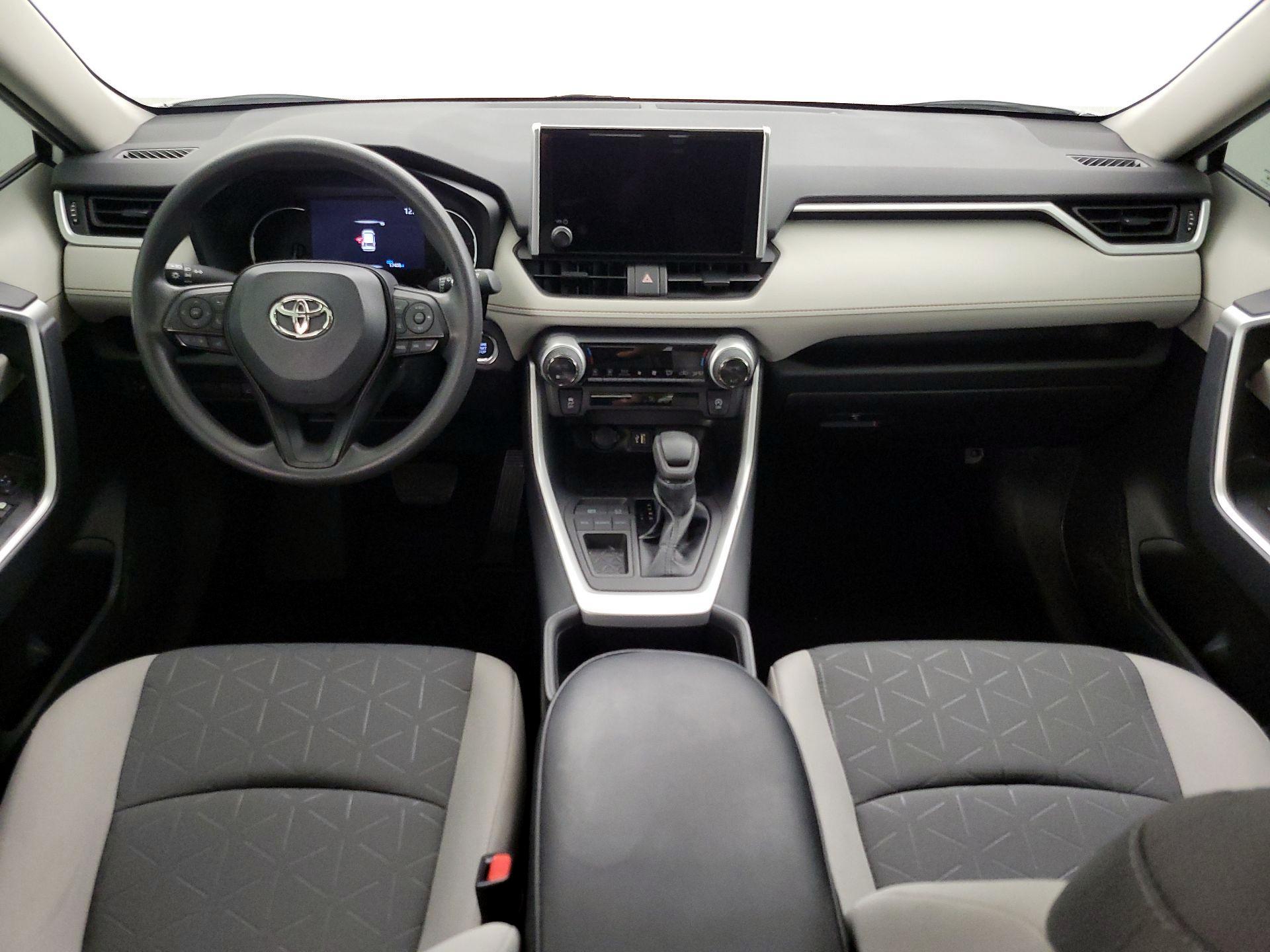 Thumbnail: 2023 Toyota RAV4 - 9