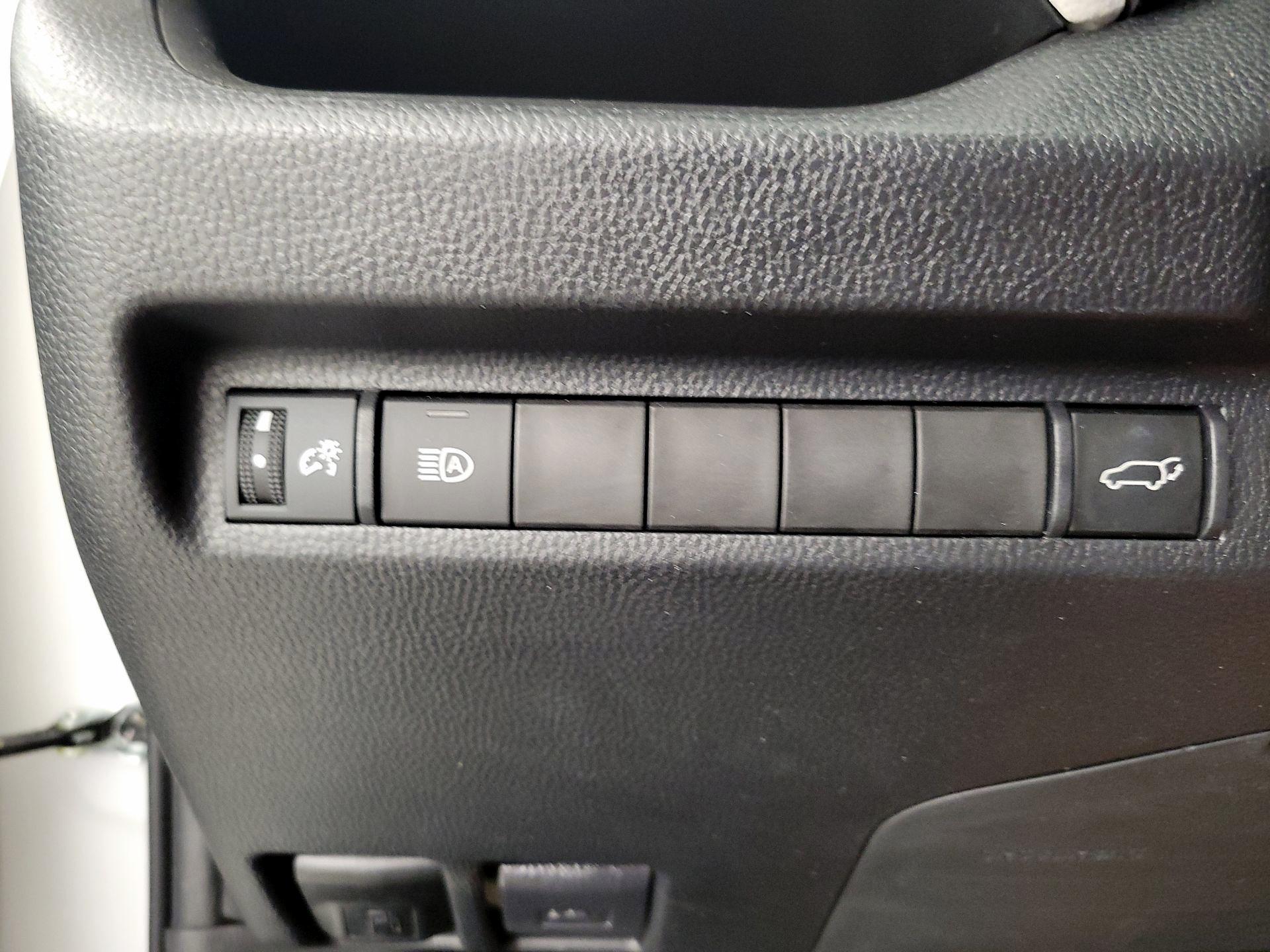 Thumbnail: 2023 Toyota RAV4 - 13