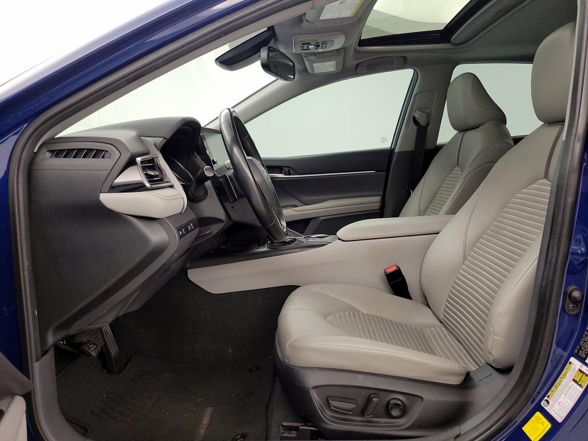 Thumbnail: 2023 Toyota Camry - 11