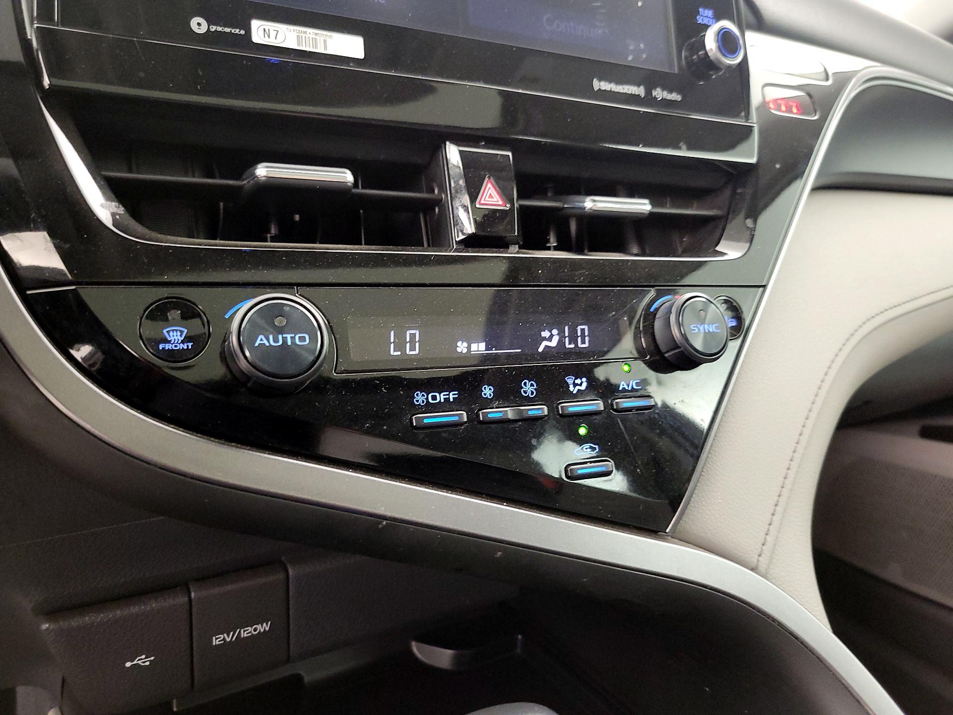 Thumbnail: 2023 Toyota Camry - 16