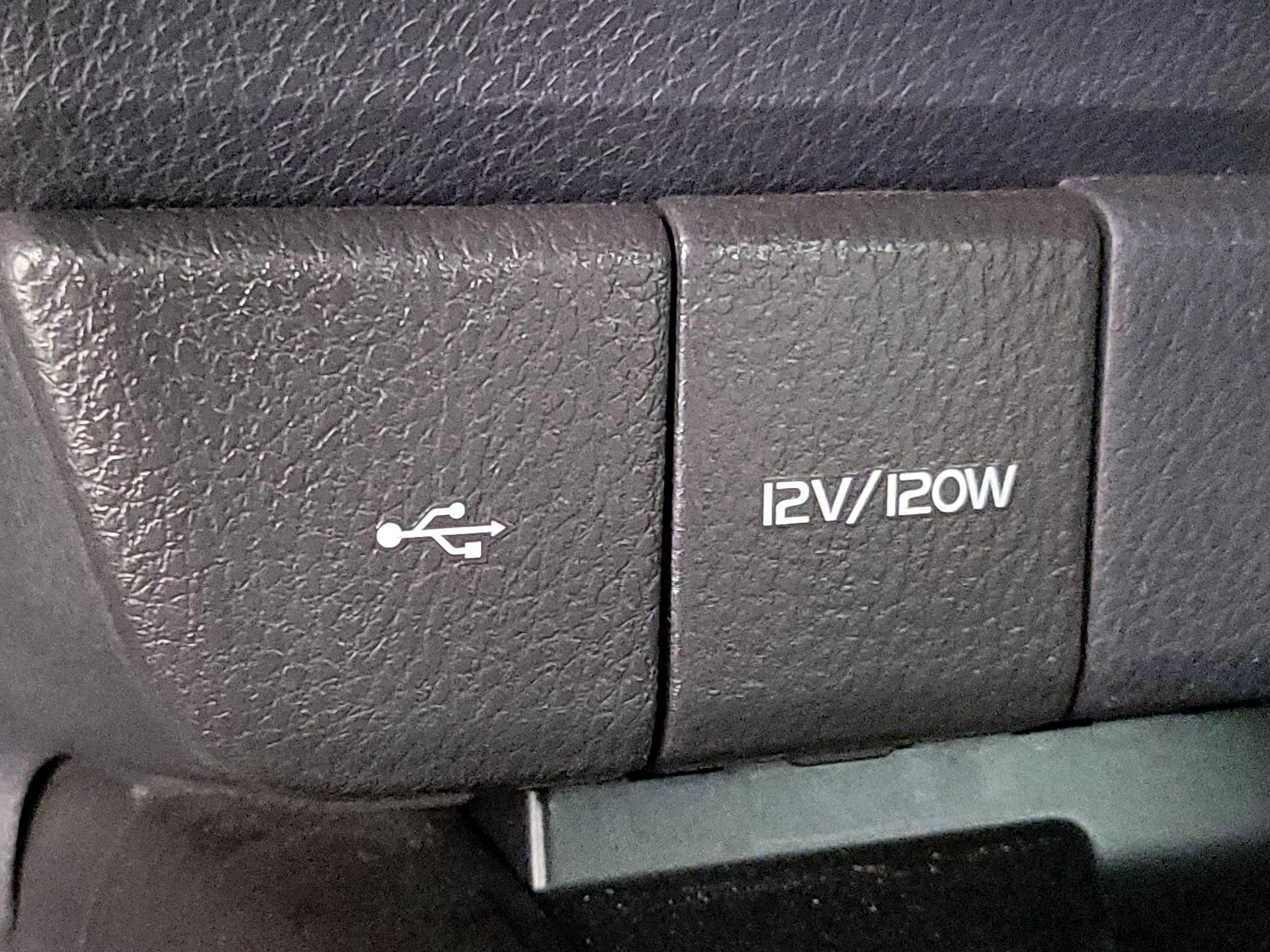 Thumbnail: 2023 Toyota Camry - 18