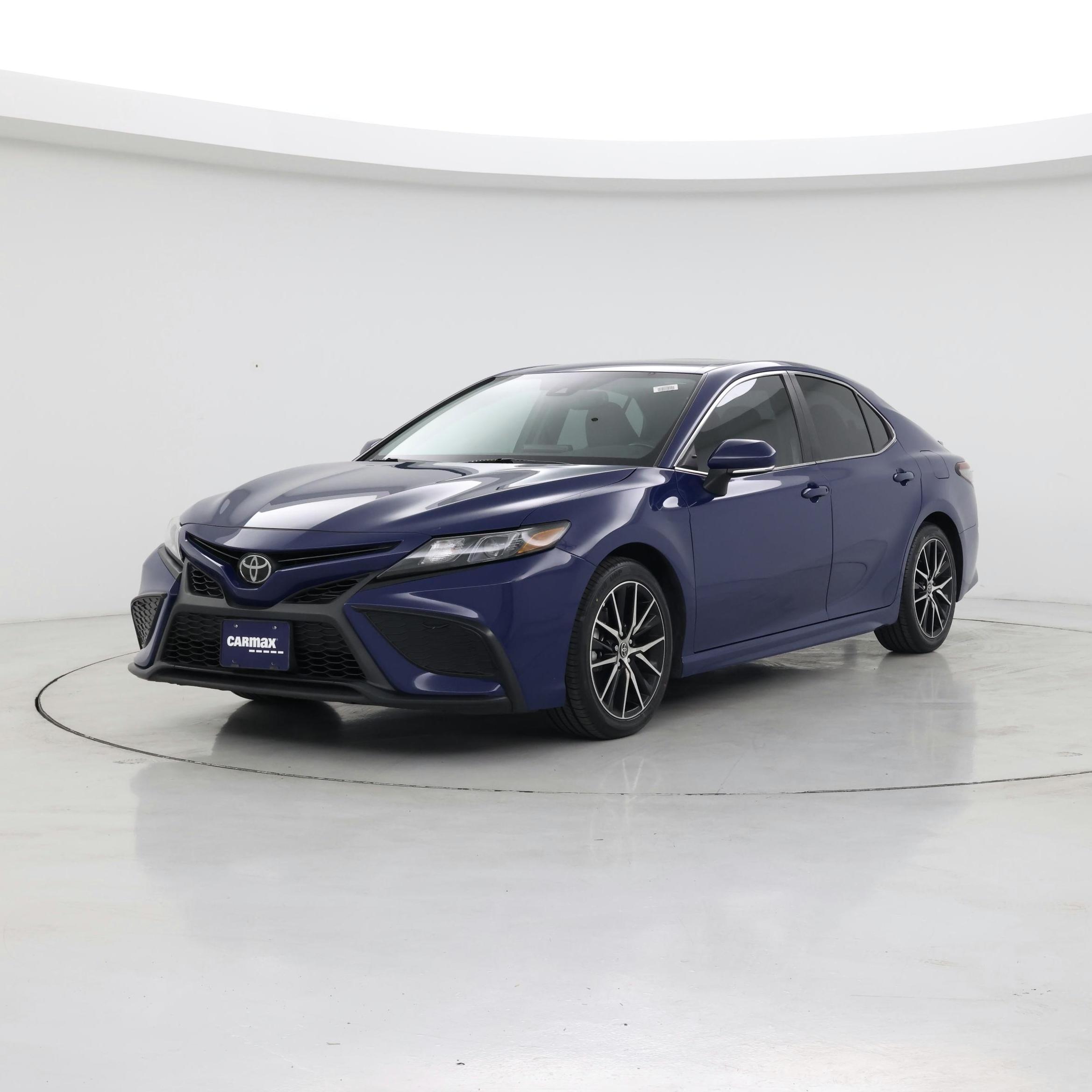 Thumbnail: 2023 Toyota Camry - 4