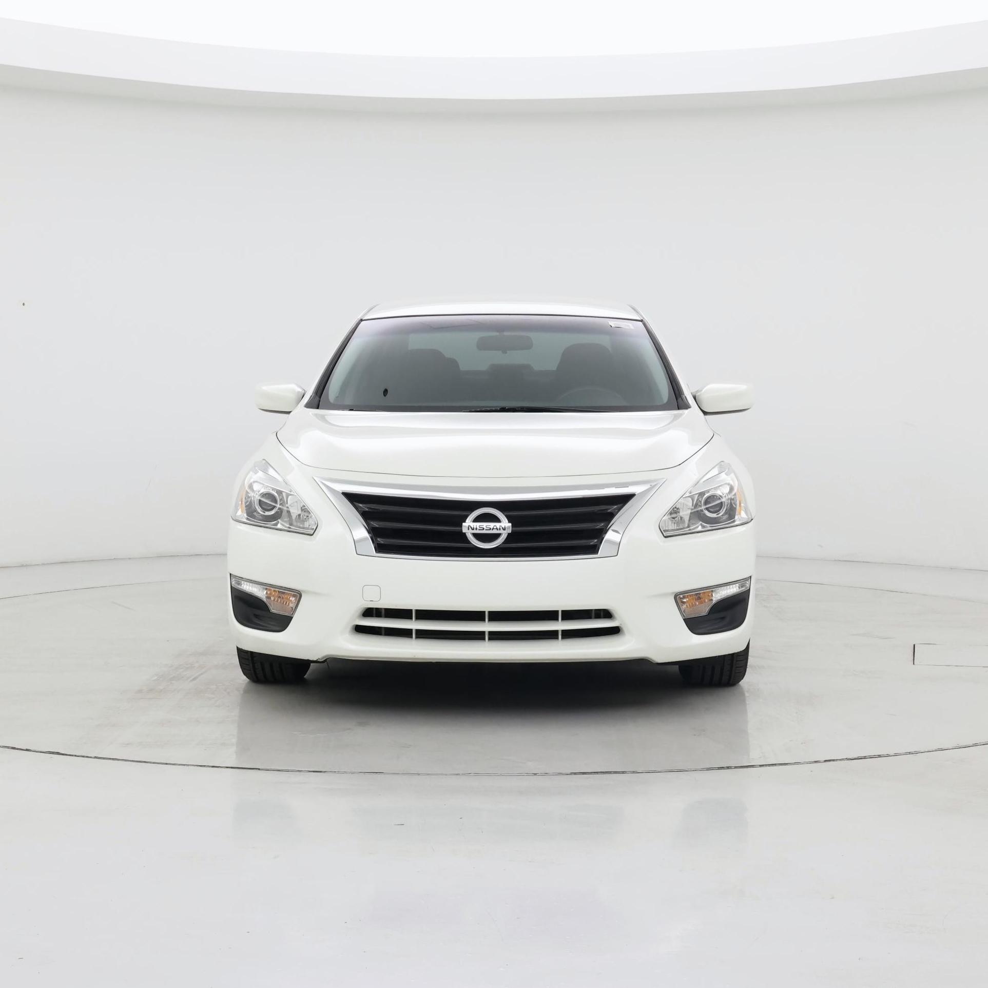Thumbnail: 2015 Nissan Altima - 5