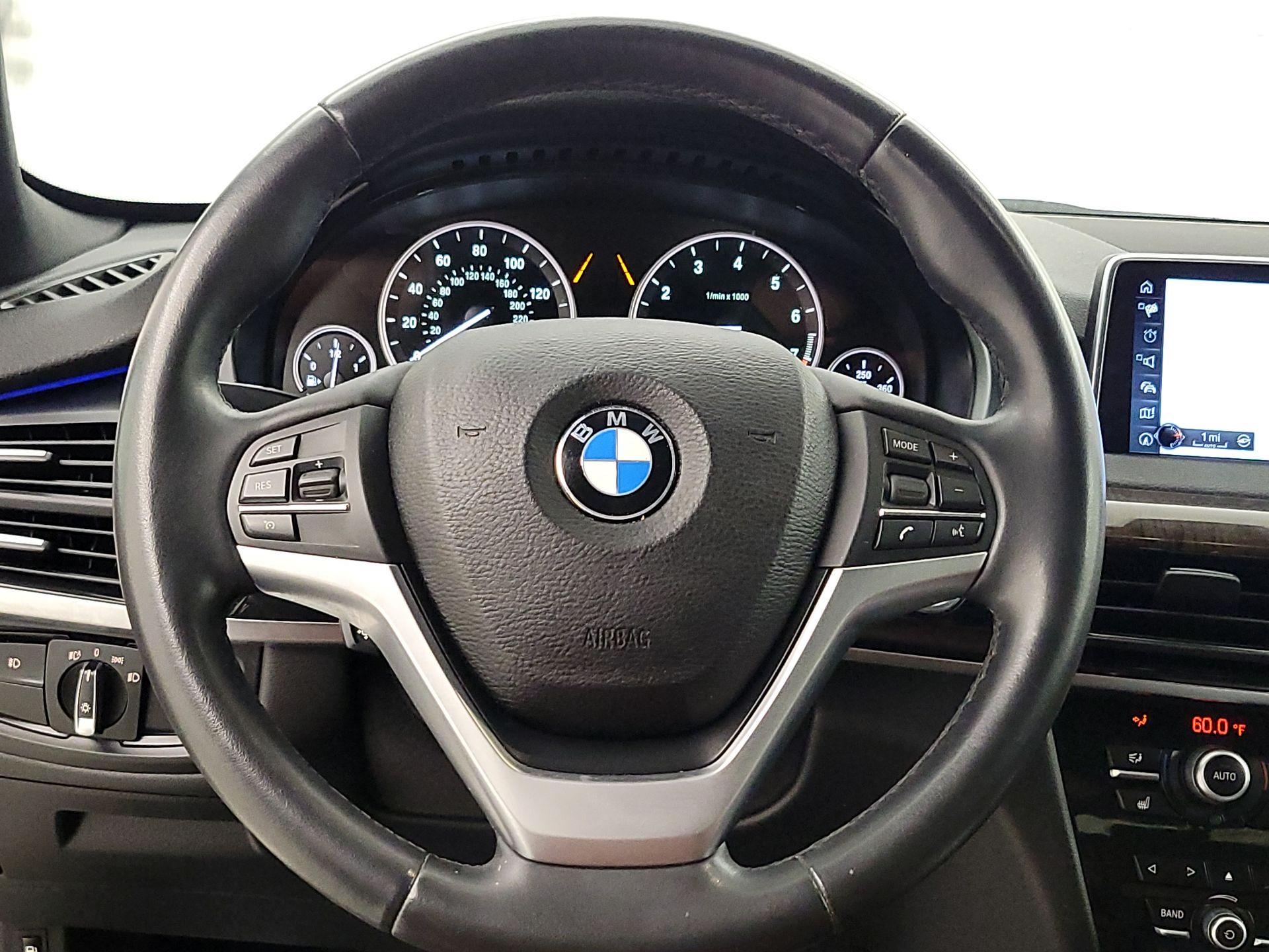 Thumbnail: 2017 BMW X5 - 10