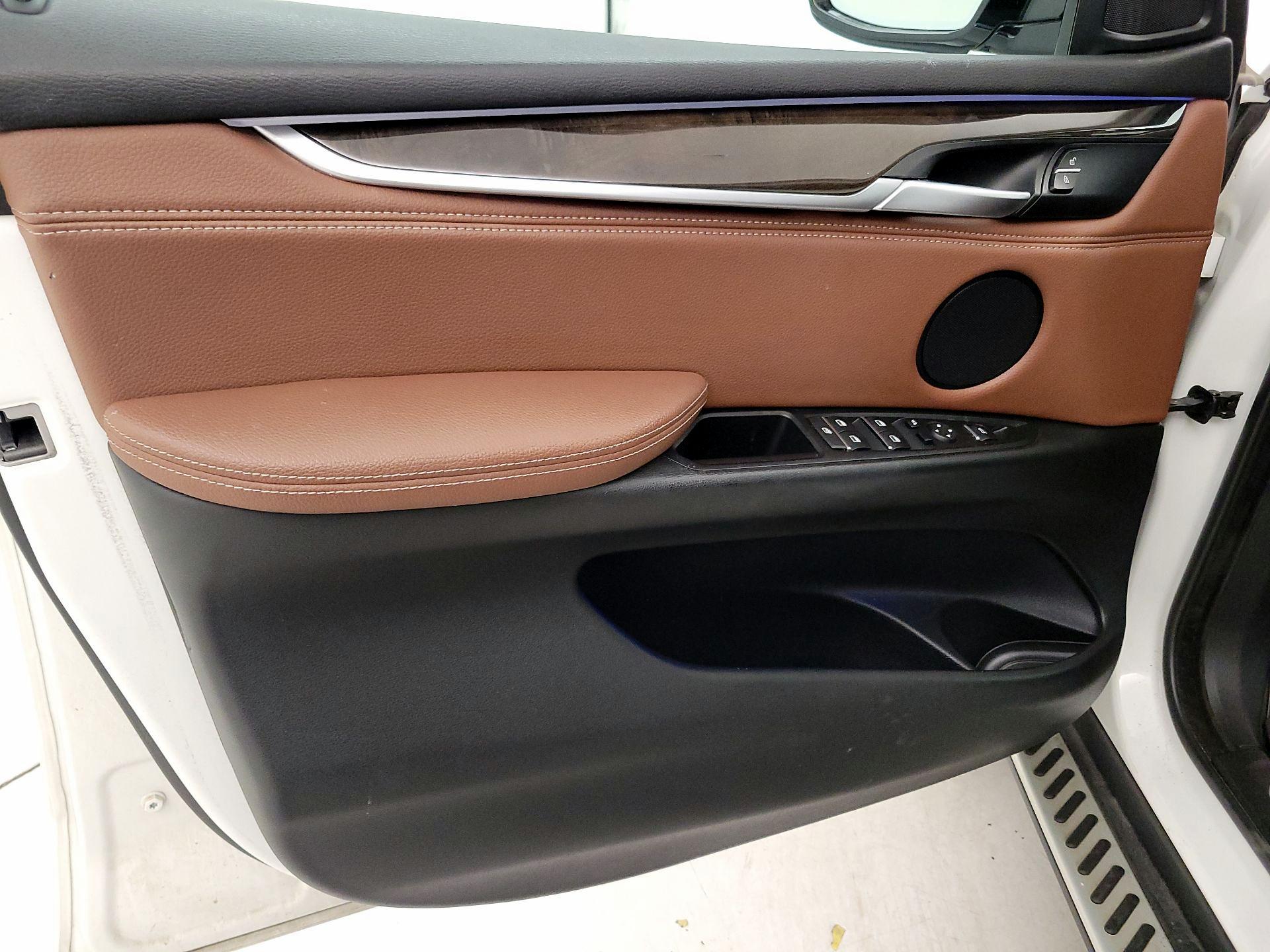 Thumbnail: 2017 BMW X5 - 12