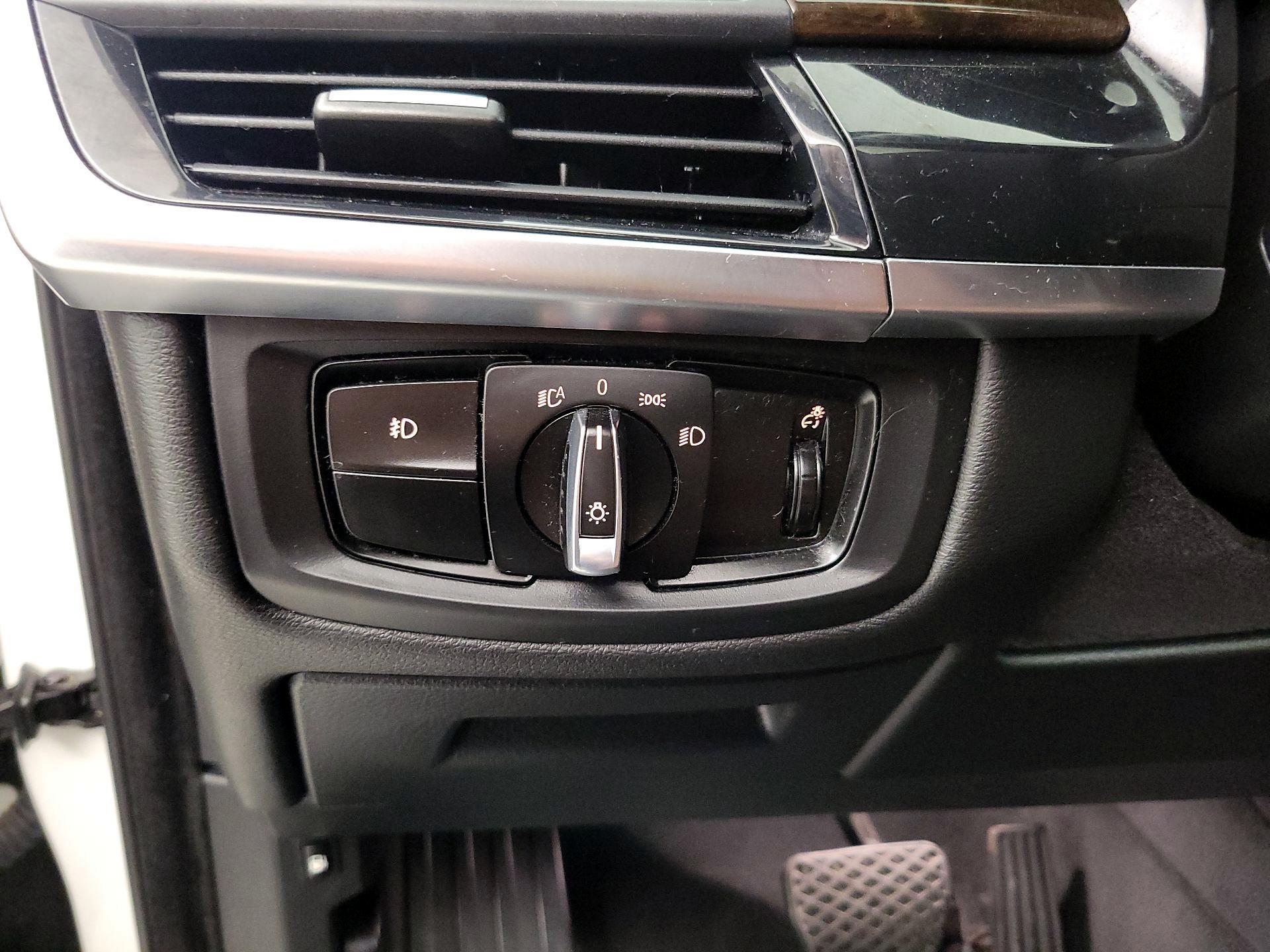 Thumbnail: 2017 BMW X5 - 13