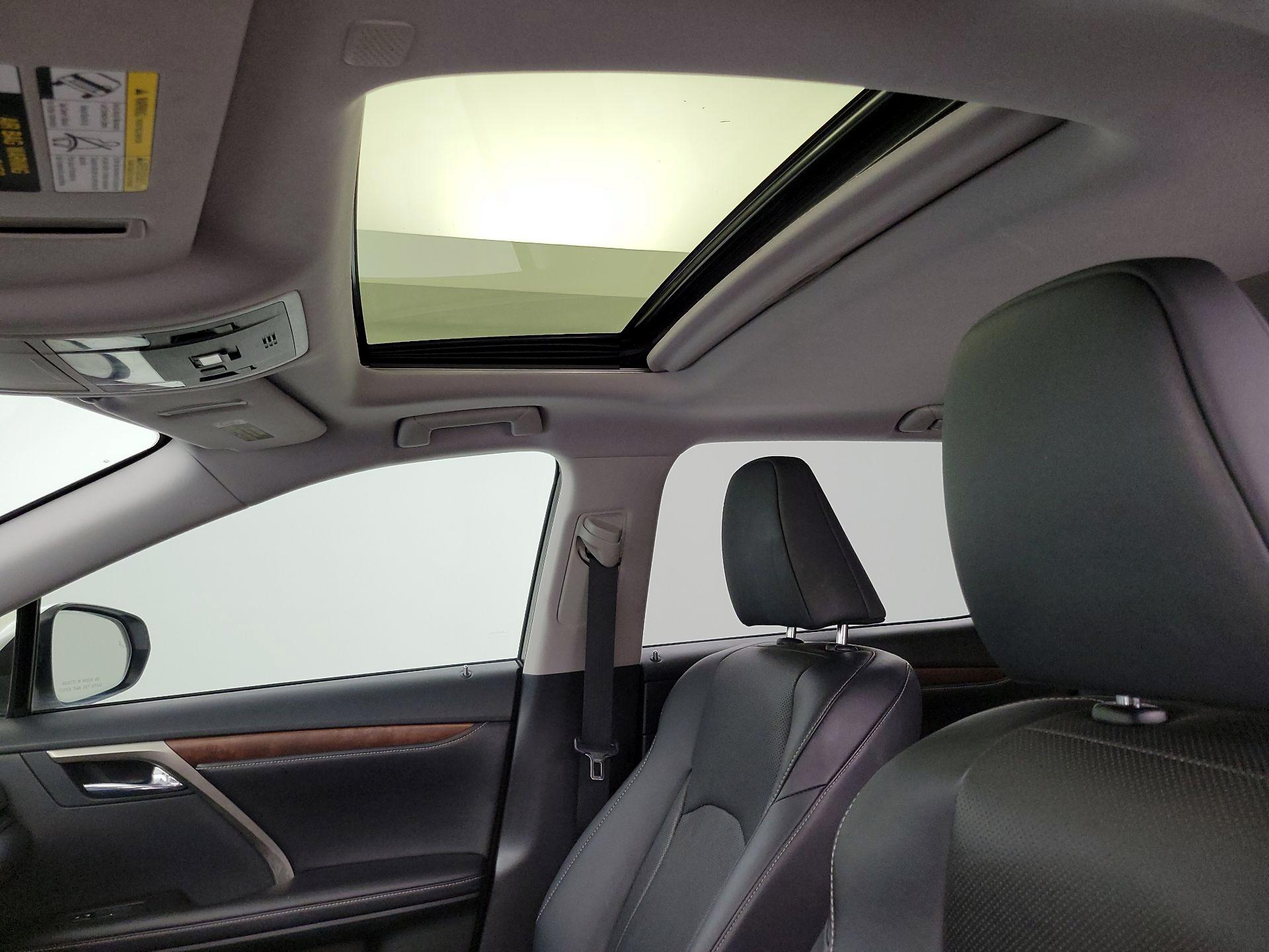 Thumbnail: 2020 Lexus RX - 20